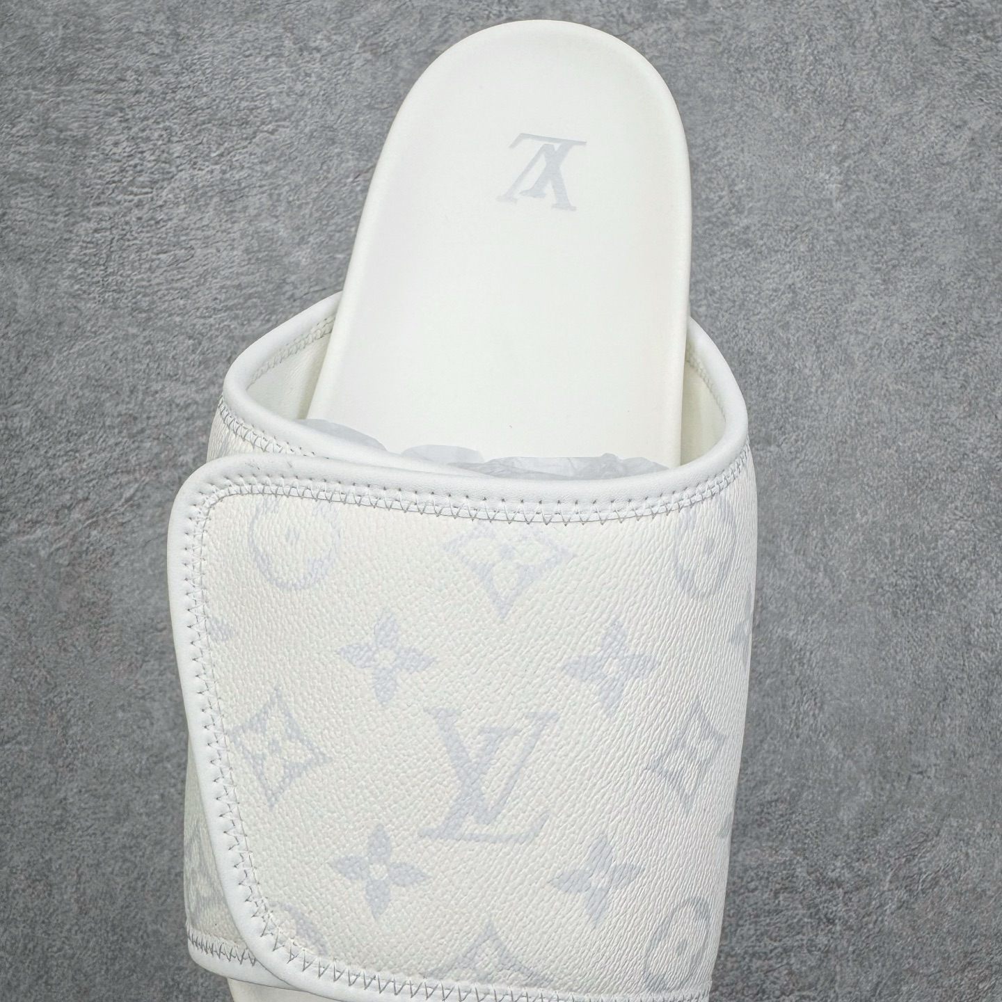 LV拖鞋 Louis Vuitton  MiaMi 路易威登 包头 时尚凉拖 室内外休闲鞋 老花 白色 1AIXCQ