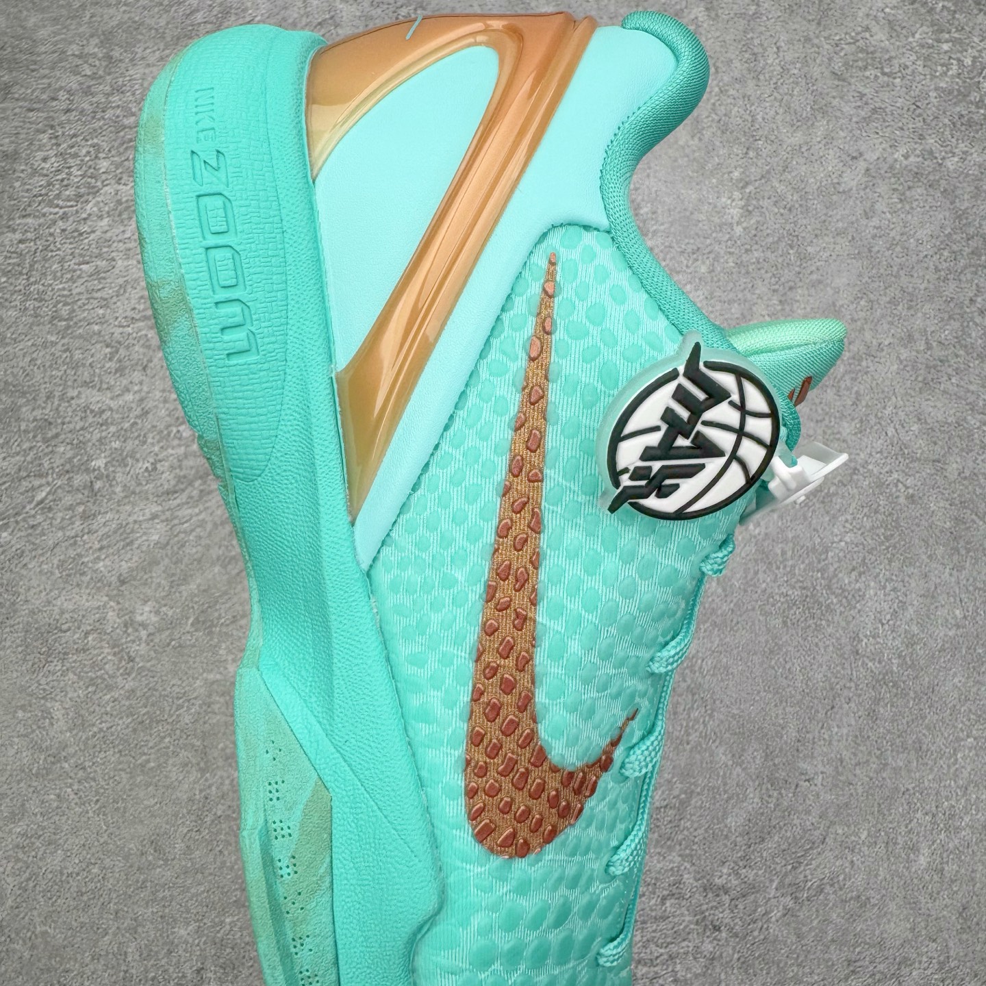 MAX灭世 Kobe6  前掌Zoom Turbo 气垫 后掌EVA缓震 低筒 球鞋 籃球鞋 實戰鞋 真碳板 男鞋 波鞋 自由女神 IO5774-300