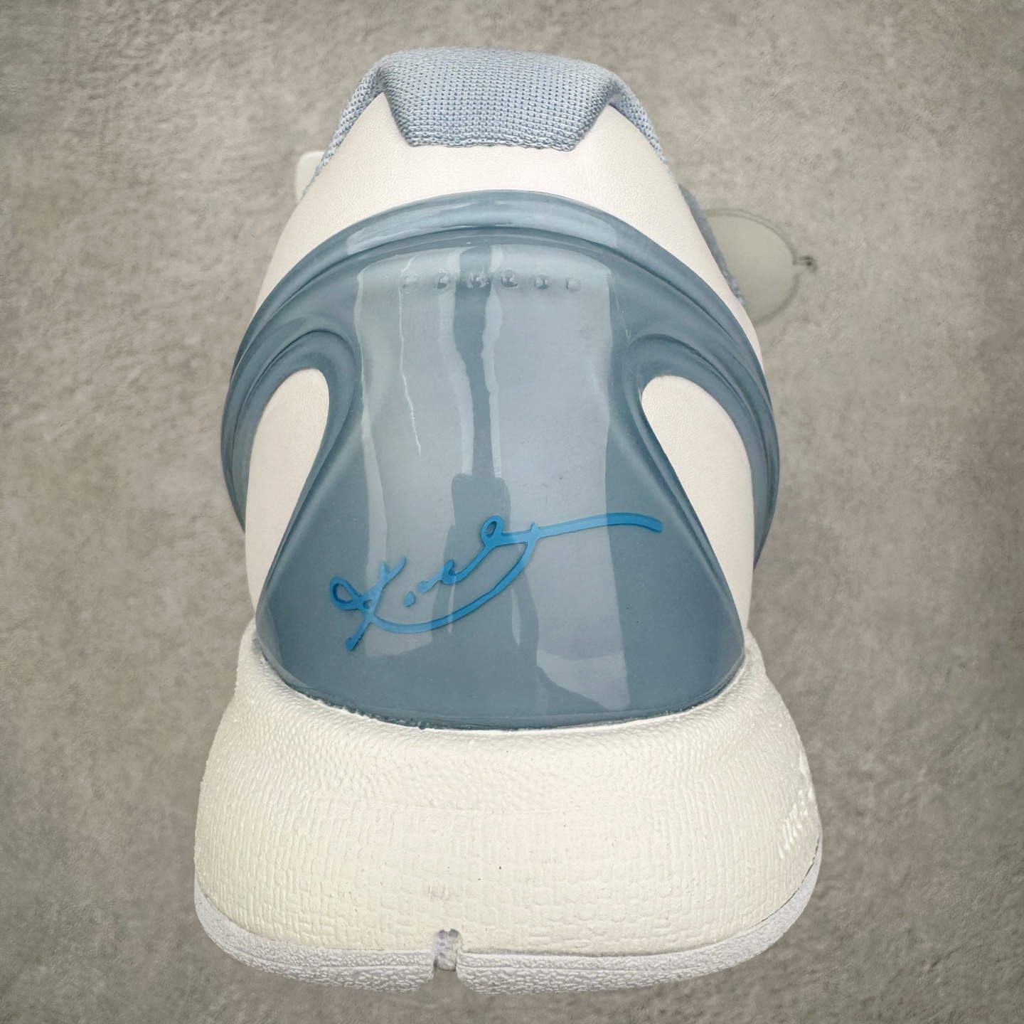 灭世MAX Kobe6  前掌Zoom Turbo 气垫 后掌EVA缓震 低筒 球鞋 籃球鞋 實戰鞋 真碳板 男鞋 波鞋 克拉克北卡蓝 IO3672-400