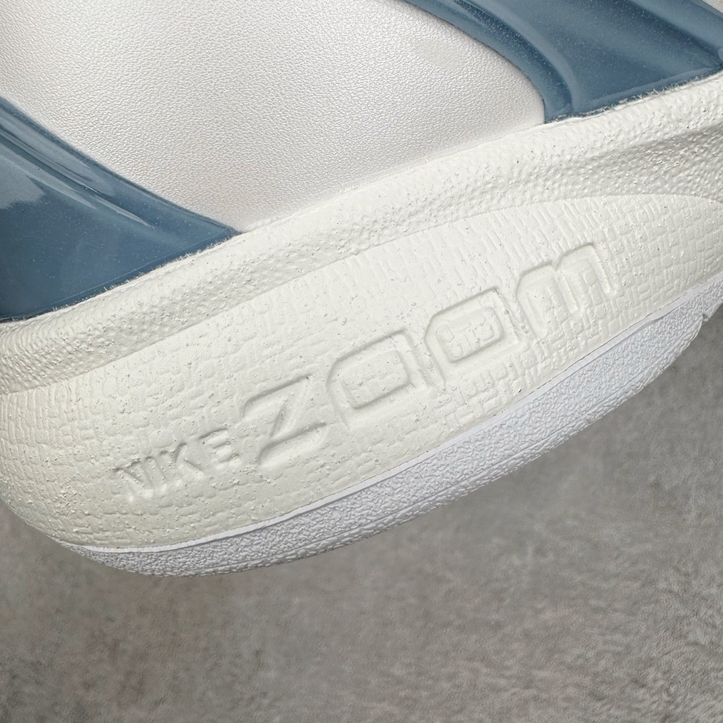 灭世MAX Kobe6  前掌Zoom Turbo 气垫 后掌EVA缓震 低筒 球鞋 籃球鞋 實戰鞋 真碳板 男鞋 波鞋 克拉克北卡蓝 IO3672-400