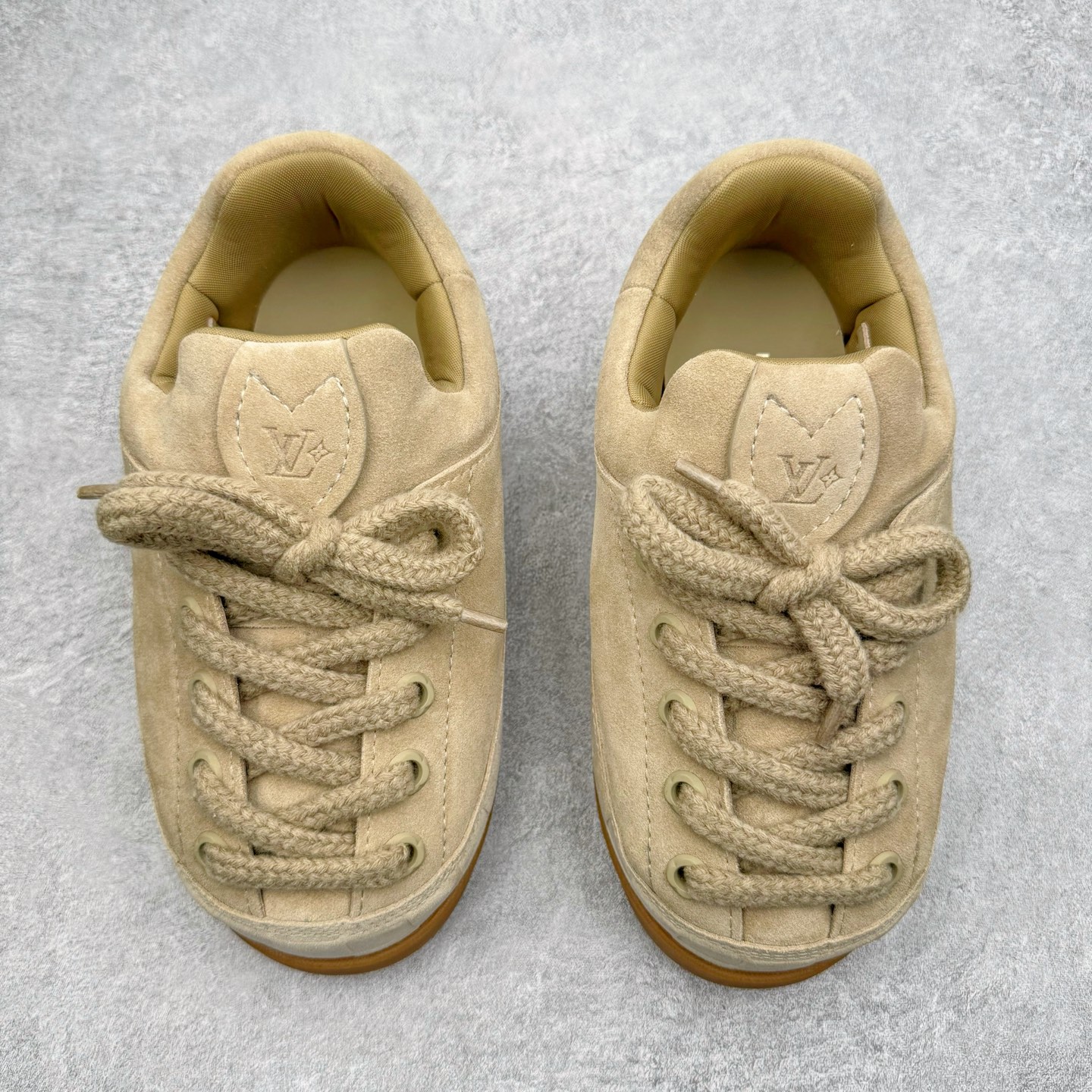 LOUIS VUITTON   LV NIGO 路易威登 低筒 生活休闲鞋 板鞋 运动鞋 男鞋 女鞋  C0 雪地靴 棕色