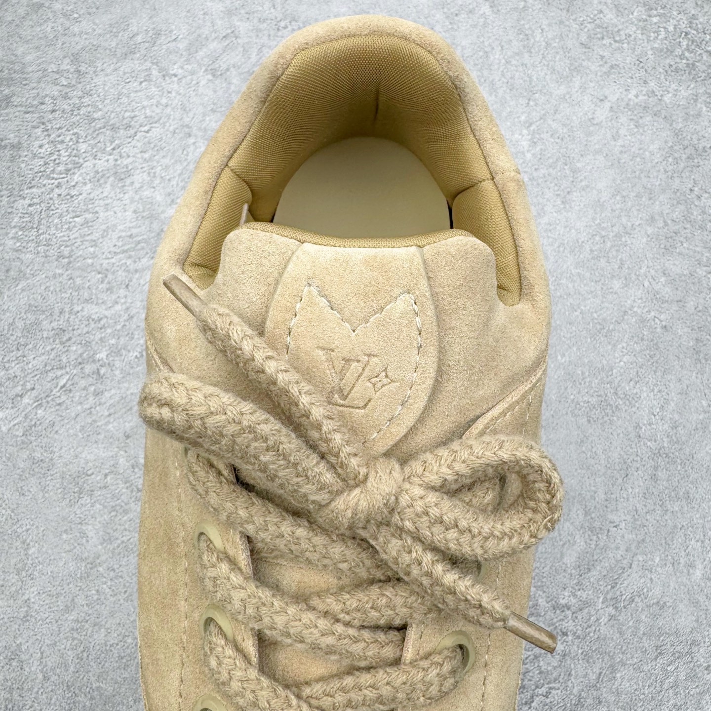 LOUIS VUITTON   LV NIGO 路易威登 低筒 生活休闲鞋 板鞋 运动鞋 男鞋 女鞋  C0 雪地靴 棕色