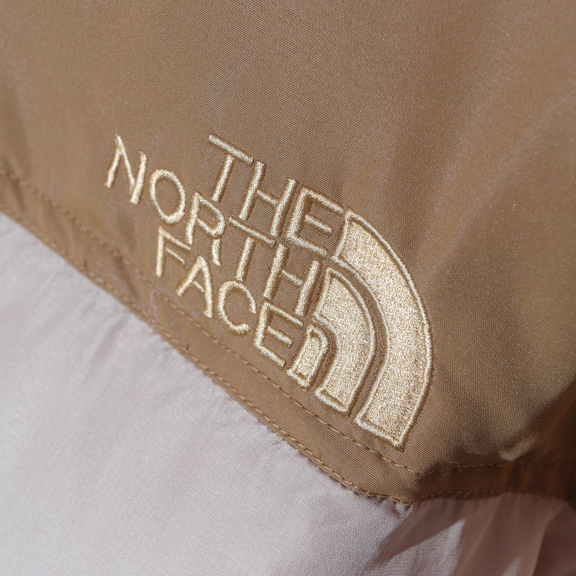 升级版 The North Face 1996  防水 防風 保暖長袖 外套 風摟 男款 女款600羽绒 奶茶棕