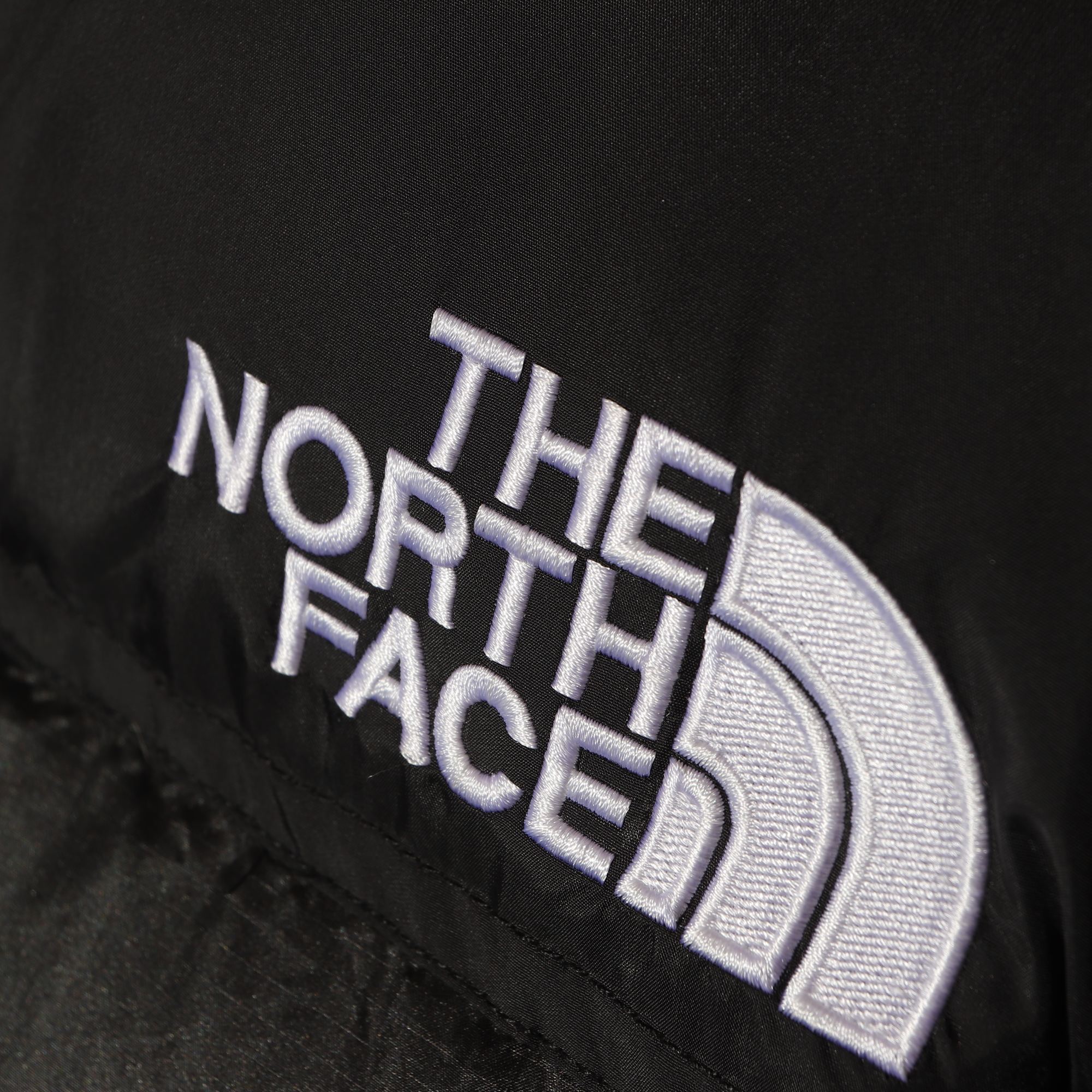 升级版 The North Face 1996  防水 防風 保暖長袖 外套 風摟 男款 女款 700羽绒 亮黑