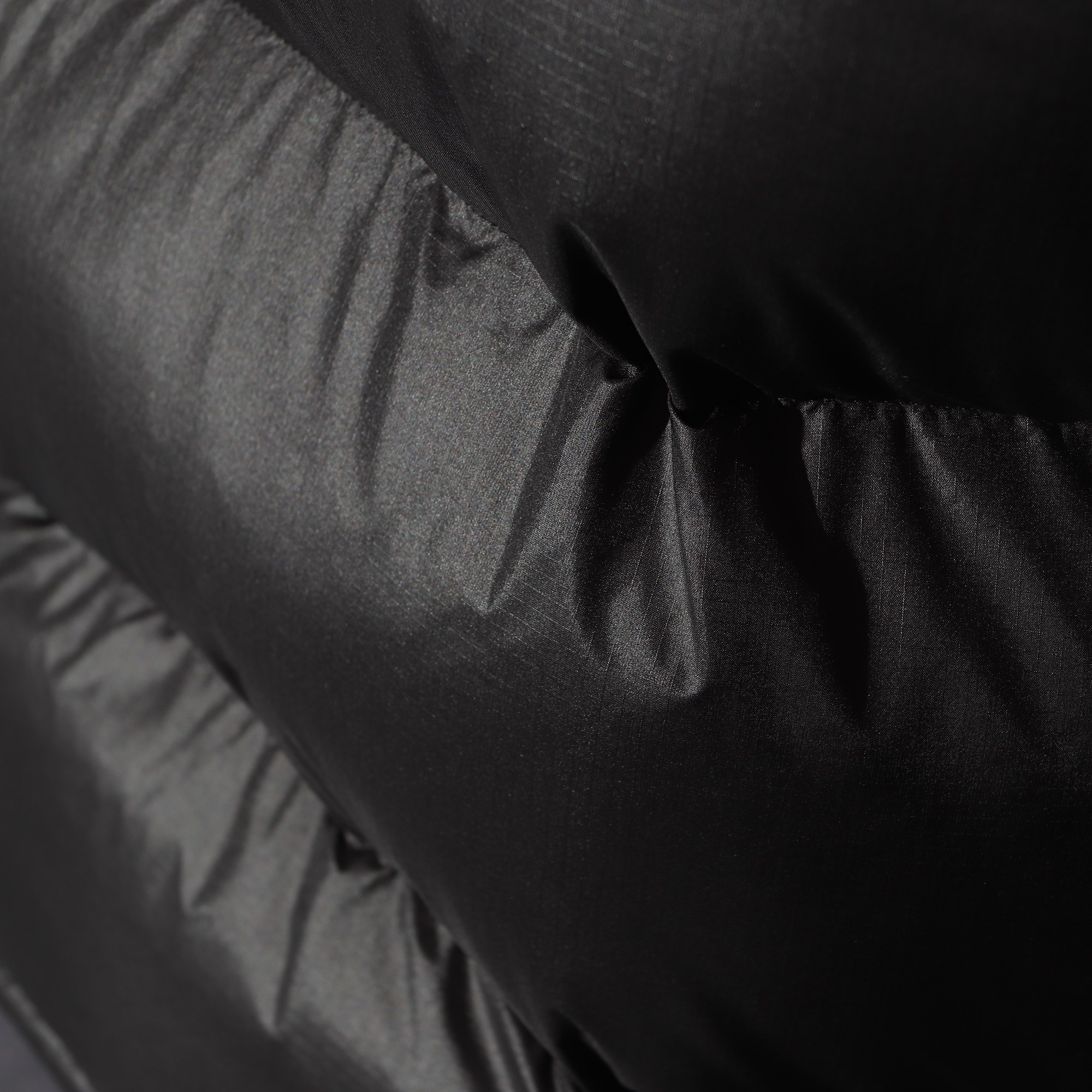 升级版 The North Face 1996  防水 防風 保暖長袖 外套 風摟 男款 女款 700羽绒 亮黑