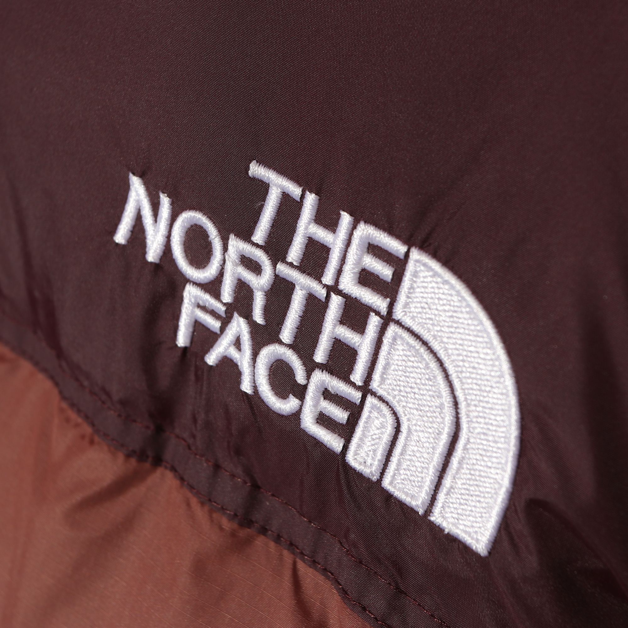 升级版 The North Face 1996  防水 防風 保暖長袖 外套 風摟 男款 女款 700羽绒 枣红