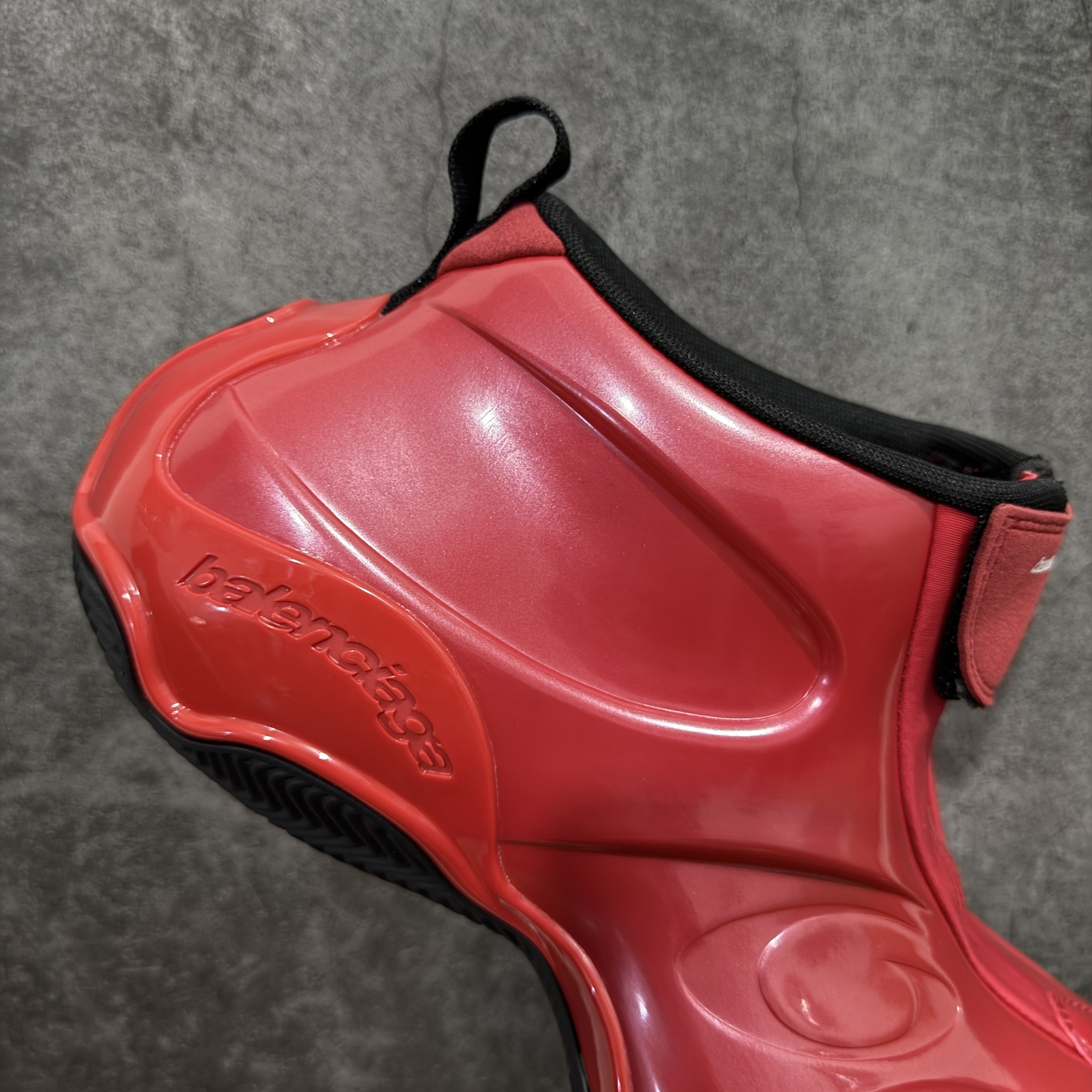 Balenciaga 巴黎世家Basketball   篮球鞋 圆头拉链 生活休闲鞋 男女同款 波鞋 C0 红色 824909WBKBM6010