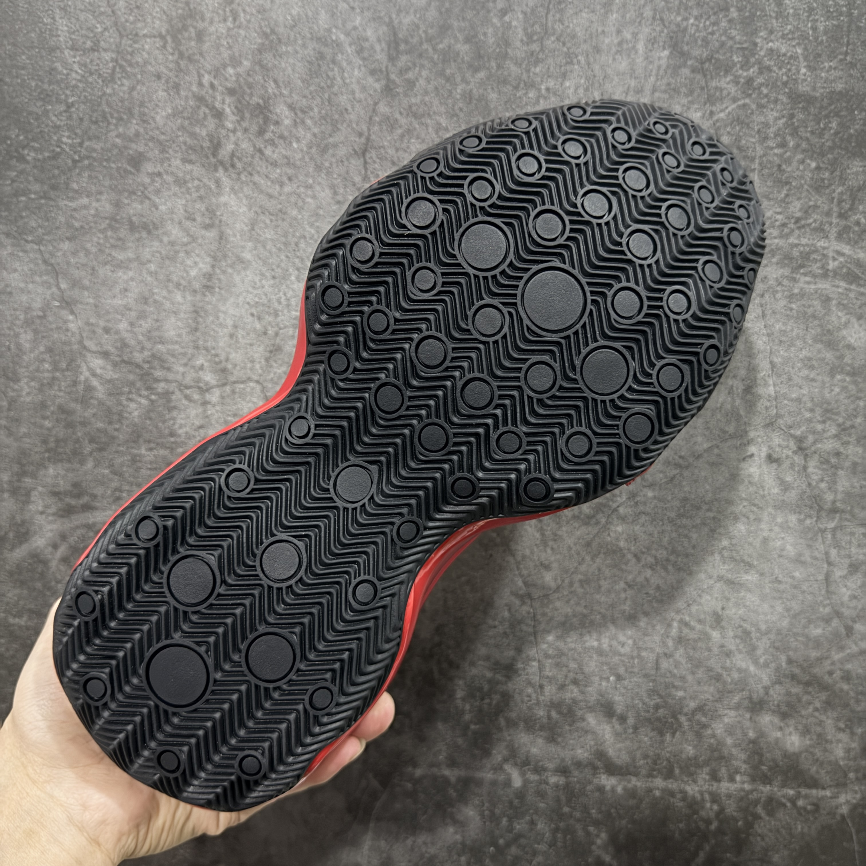 Balenciaga 巴黎世家Basketball   篮球鞋 圆头拉链 生活休闲鞋 男女同款 波鞋 C0 红色 824909WBKBM6010