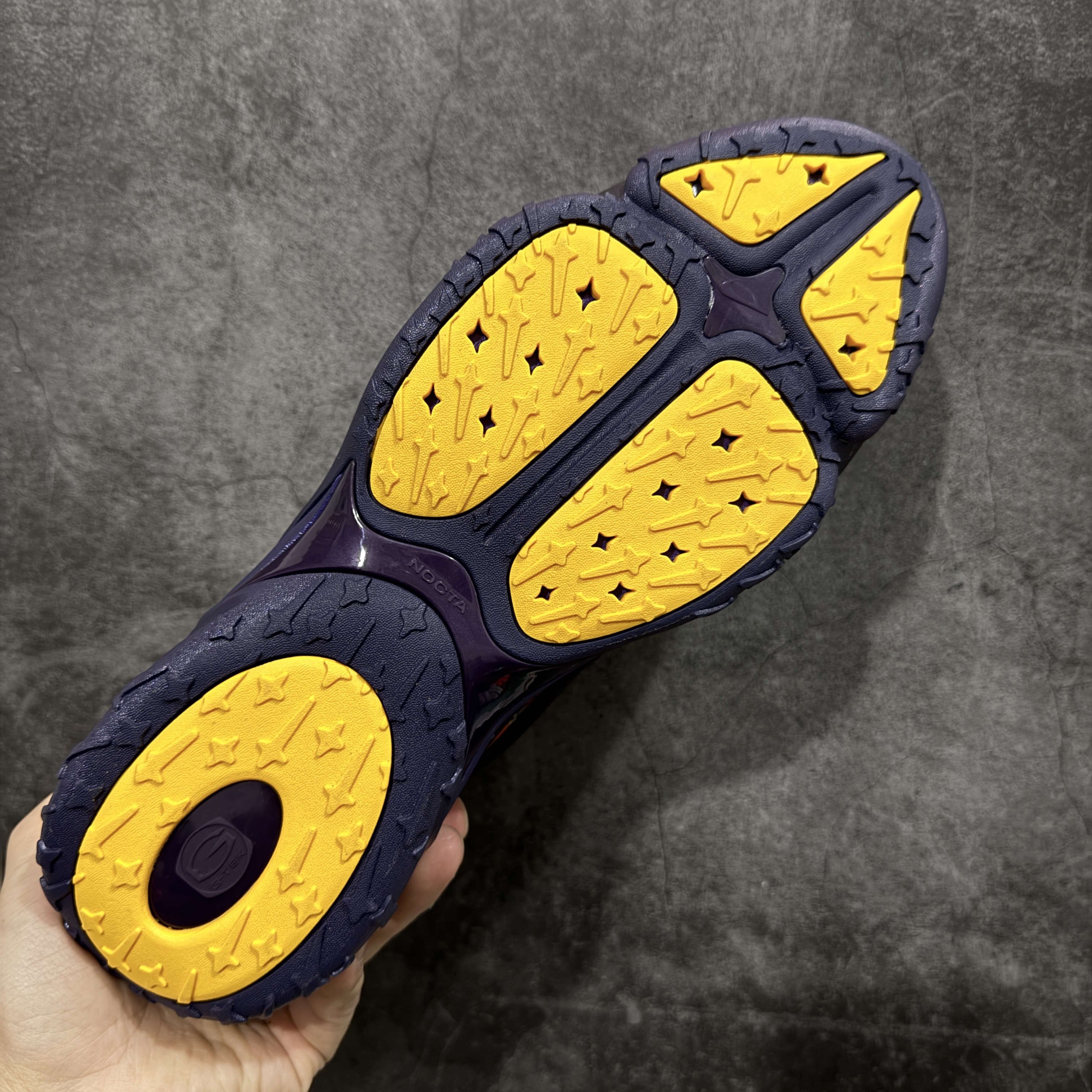 NOCTA Nike Hot Step  联名款 低帮 生活休闲鞋 男女同款 B0紫色 DZ7293-500