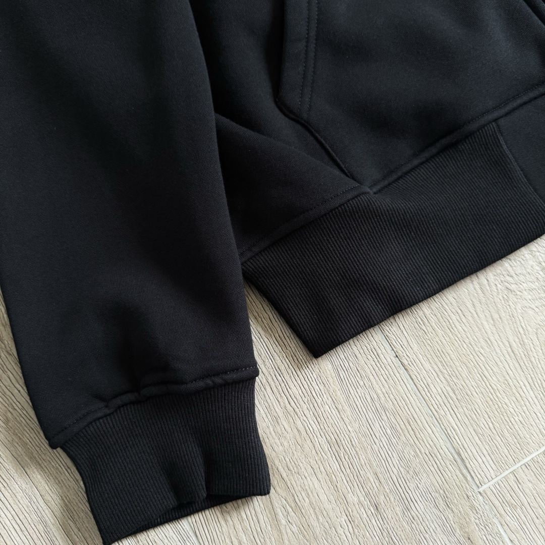 Chrome Hearts 克罗心 经典 刺绣 拉链卫衣 外套 长袖 黑色 前银色牌 后三十字架 A5  