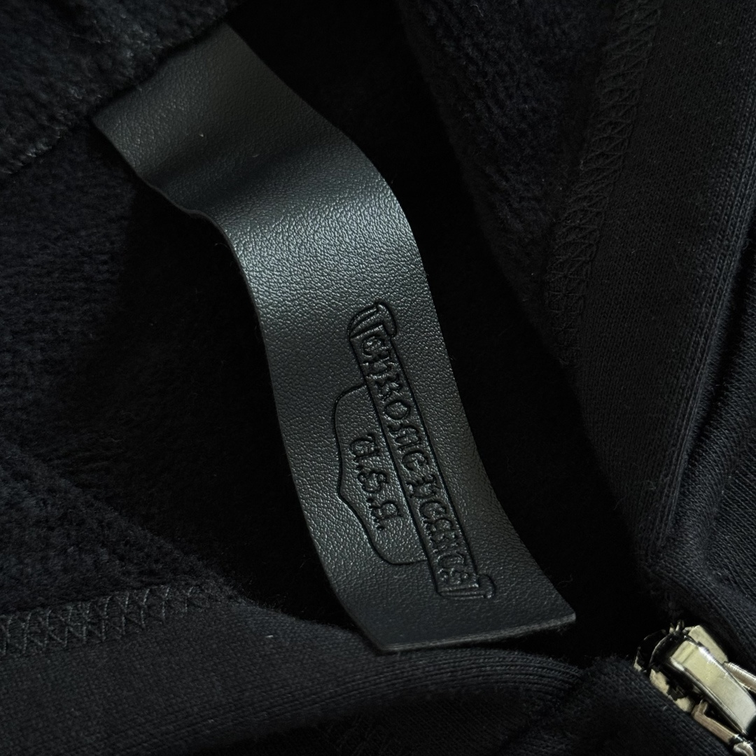 Chrome Hearts 克罗心 经典 刺绣 拉链卫衣 外套 长袖 黑色 前银色牌 后三十字架 A5  