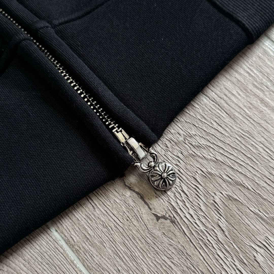 Chrome Hearts 克罗心 经典 刺绣 拉链卫衣 外套 长袖 黑色 前银色牌 后三十字架 A5  