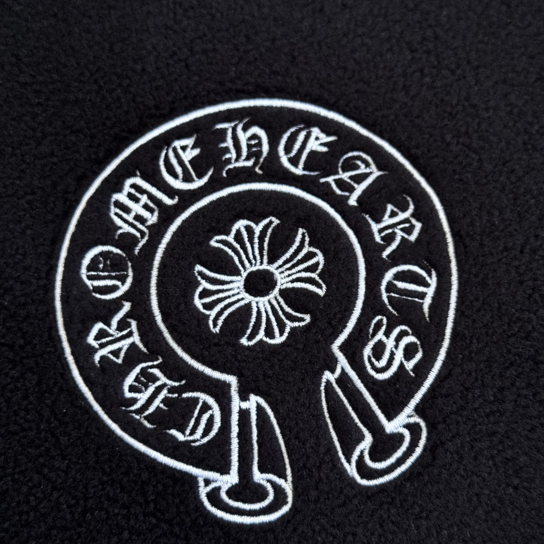 925纯银 Chrome Hearts 克罗心 经典 刺绣 半拉链卫衣 外套 长袖 男女同款  马蹄摇粒绒  黑色B0 CH-20232082