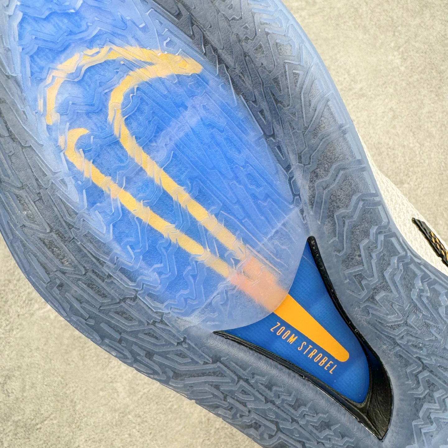 灭世/MAX GT Cut 1 低筒  防滑耐磨 全掌氣墊 籃球鞋 實戰鞋 球鞋 波鞋 男鞋  极光蓝 CZ0176-103