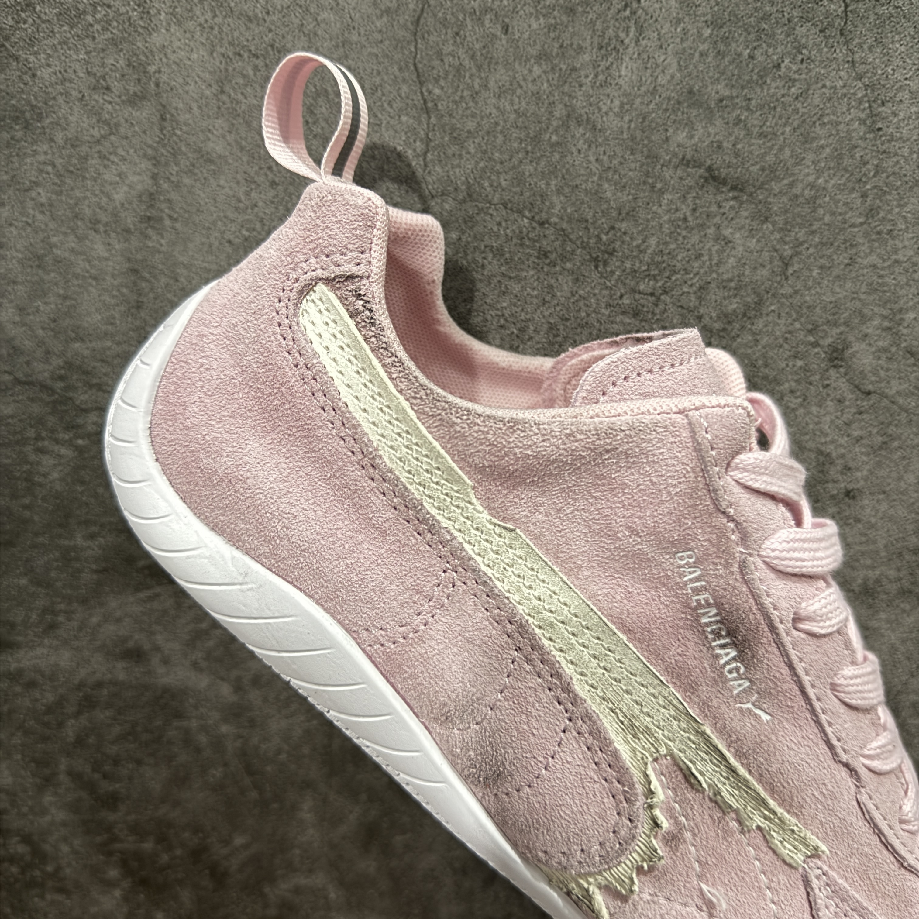 Balenciaga The Open Product x Puma Speedcat  低筒 做旧 系带 二层绒面皮防滑耐磨 低筒 舒适时尚 赛车 跑步鞋 休闲鞋 波鞋  粉色406519 07