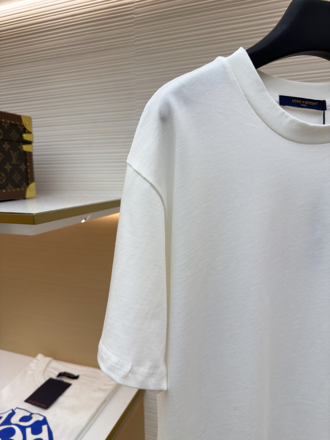 LOUIS VUITTON 路易威登 LV 圆领 印花 短袖T恤 A5白色 1AJUD5