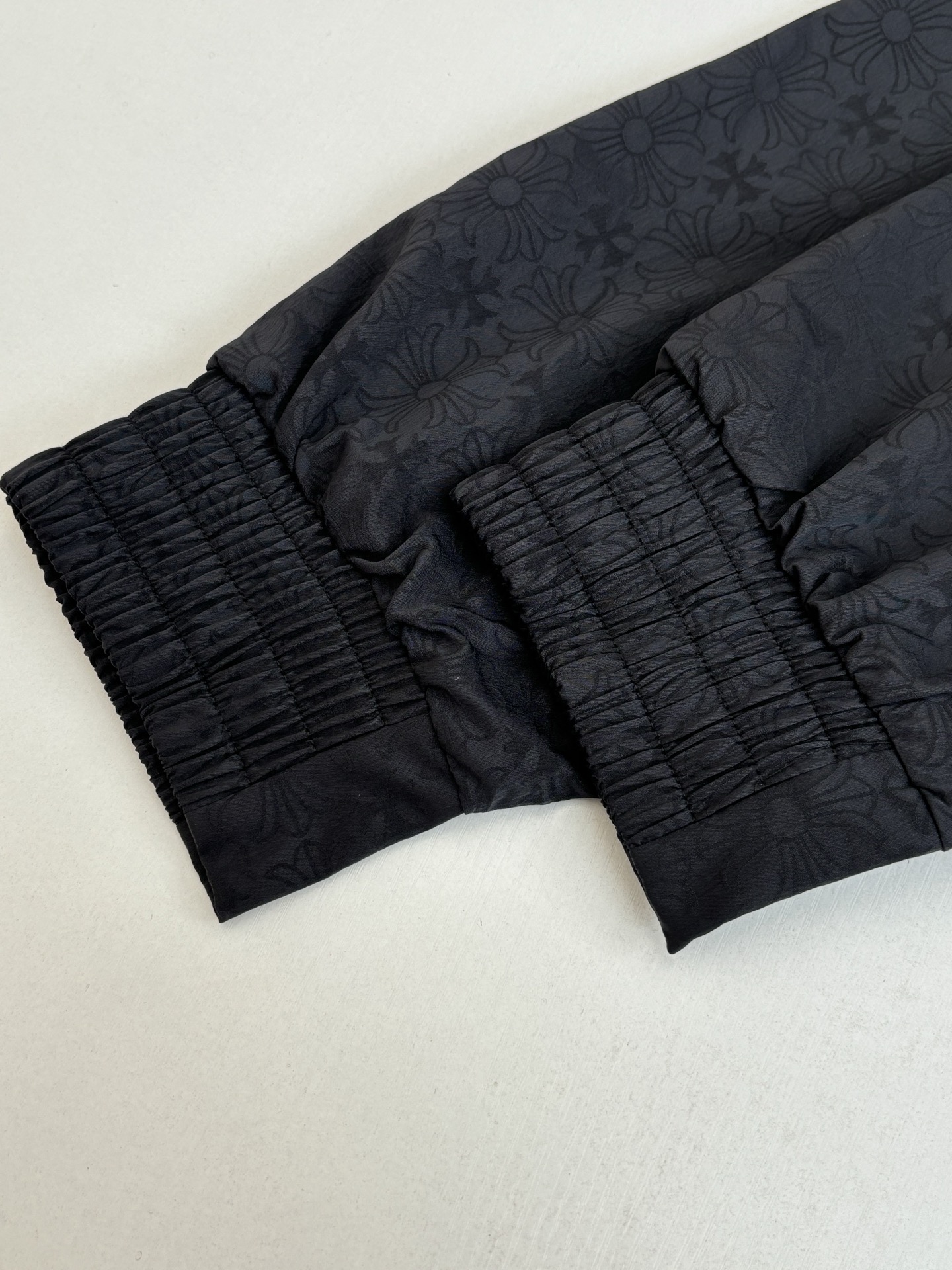 Chrome Hearts 克罗心 满印暗纹拉链外套 风衣  外套 夹克 长袖  黑色B0