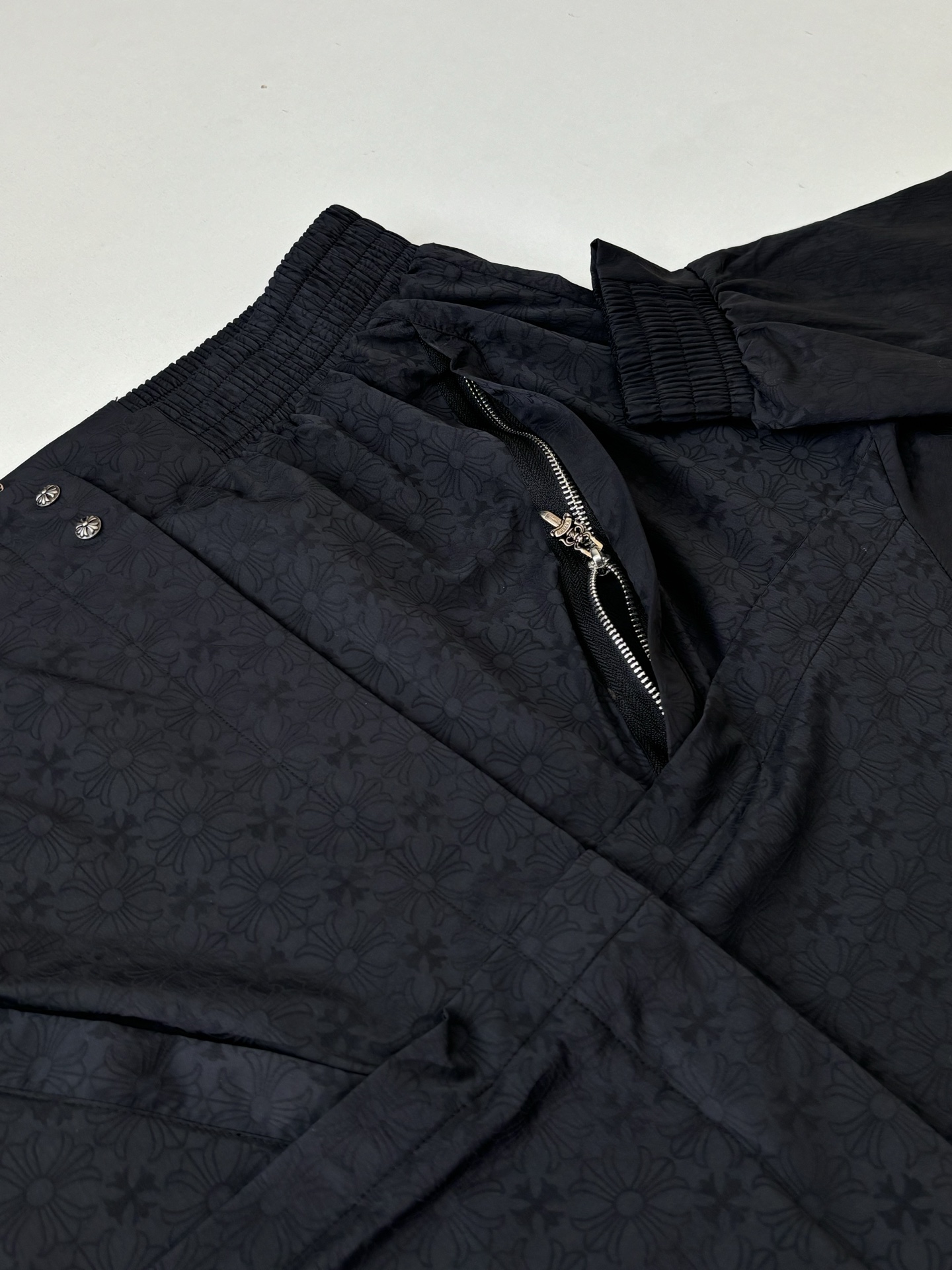 Chrome Hearts 克罗心 满印暗纹拉链外套 风衣  外套 夹克 长袖  黑色B0