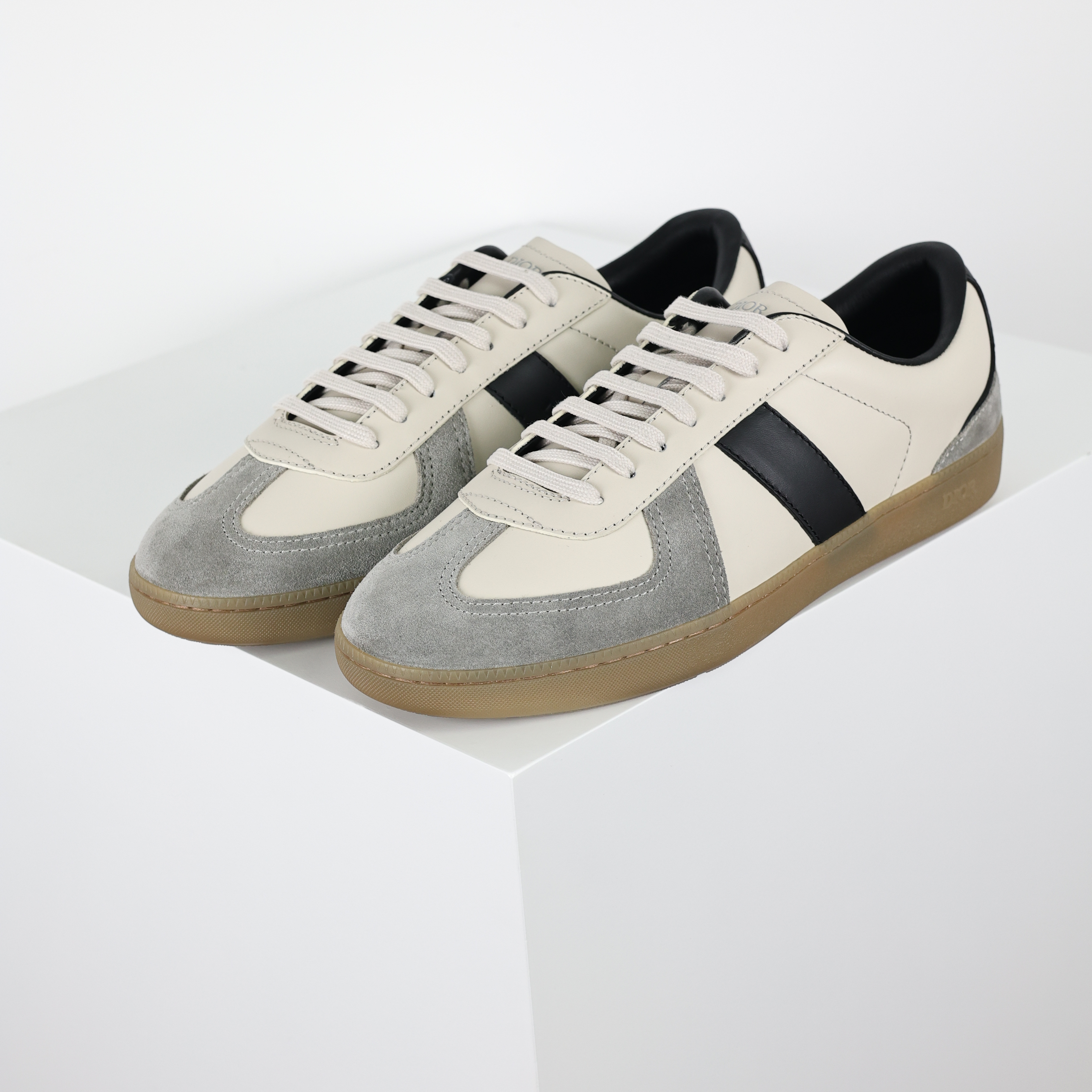 Dior 迪奥 B01 低筒 牛皮 休闲鞋 帆布鞋 运动鞋 板鞋 男鞋 女鞋 德训C0 灰色 3SN328ZRH_H069