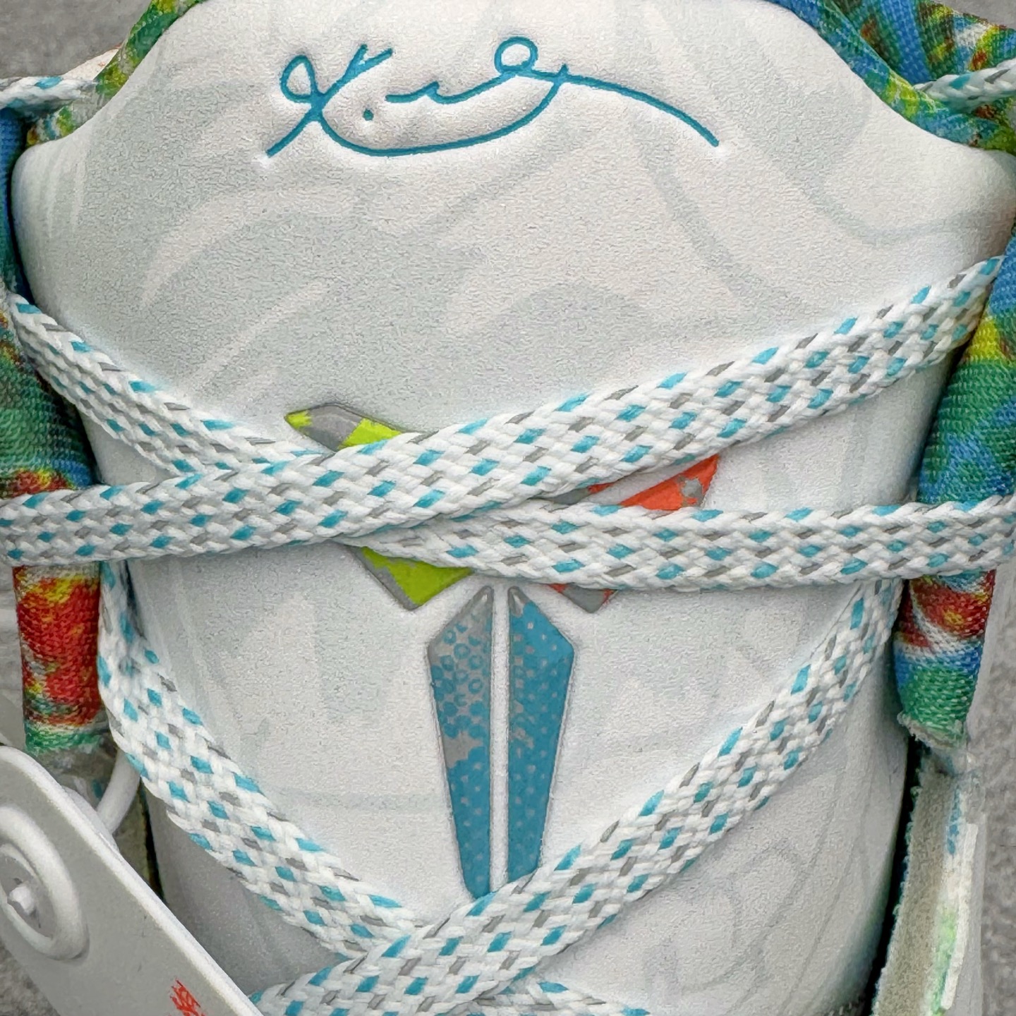 灭世MAX KOBE 9 ELITE PROTRO 科比9代精英 高筒 篮球鞋 实战鞋 球鞋 男鞋 波鞋  白绿橙 FZ7335-101