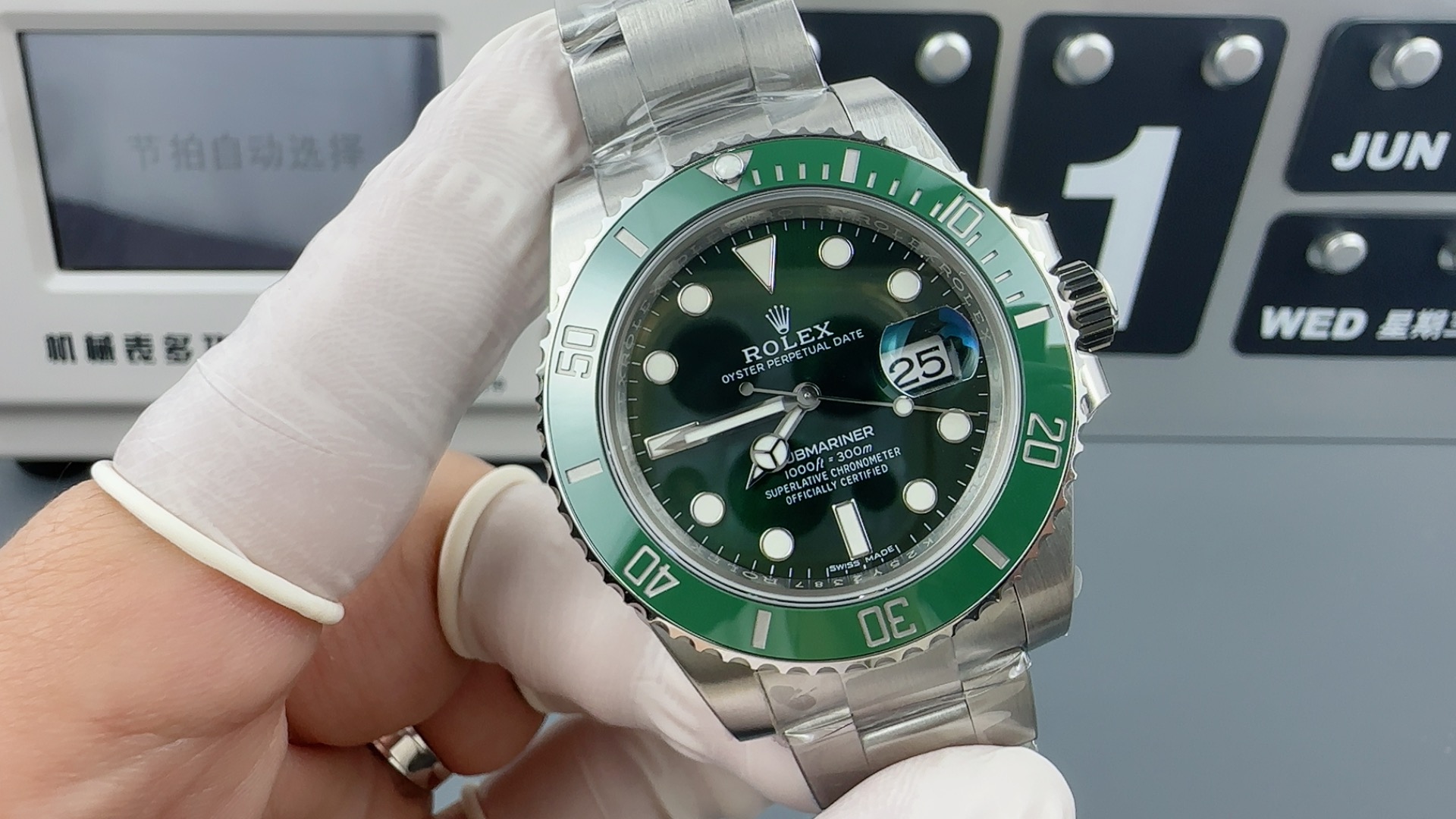 VS ROLEX  勞力士  自動機械機芯300米防水 男表瑞表40mm 蚝式鋼表殼 蚝式鋼表帶 绿水鬼 全绿盘