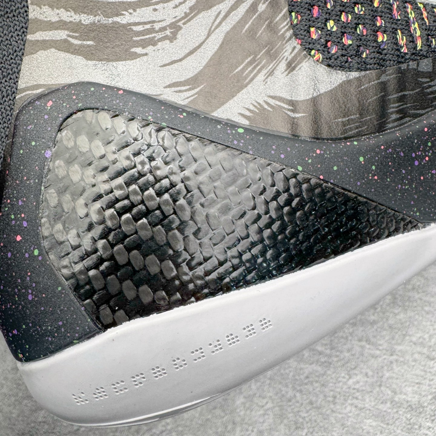 灭世MAX KOBE 9 ELITE PROTRO 科比9代精英 高筒 篮球鞋 实战鞋 球鞋 男鞋 波鞋  大师之路 FZ7335-001