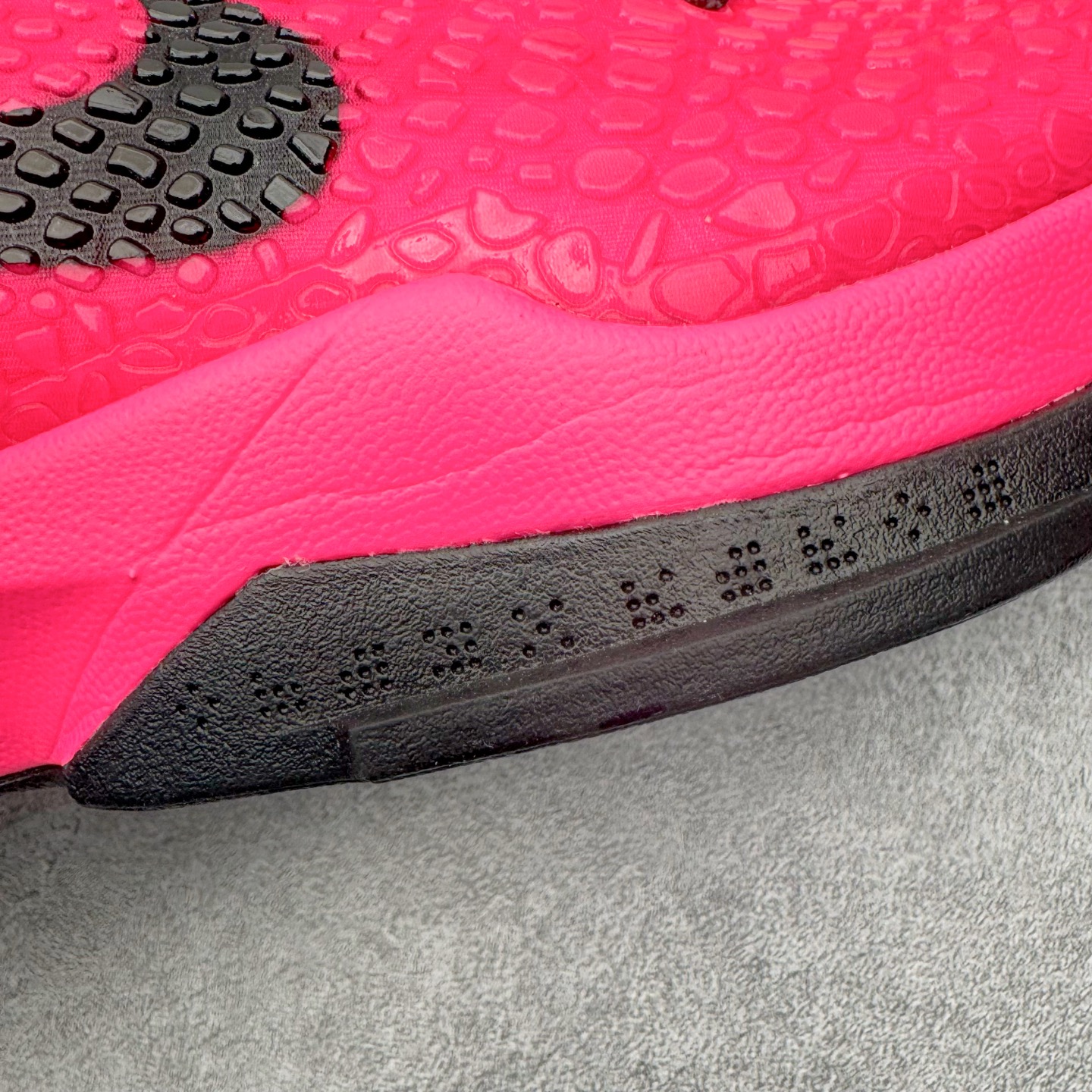 S2 Kobe6  前掌Zoom Turbo 气垫 后掌EVA缓震 低筒 球鞋 籃球鞋 實戰鞋 真碳板 男鞋 波鞋 粉红鸳鸯 IQ9317-001