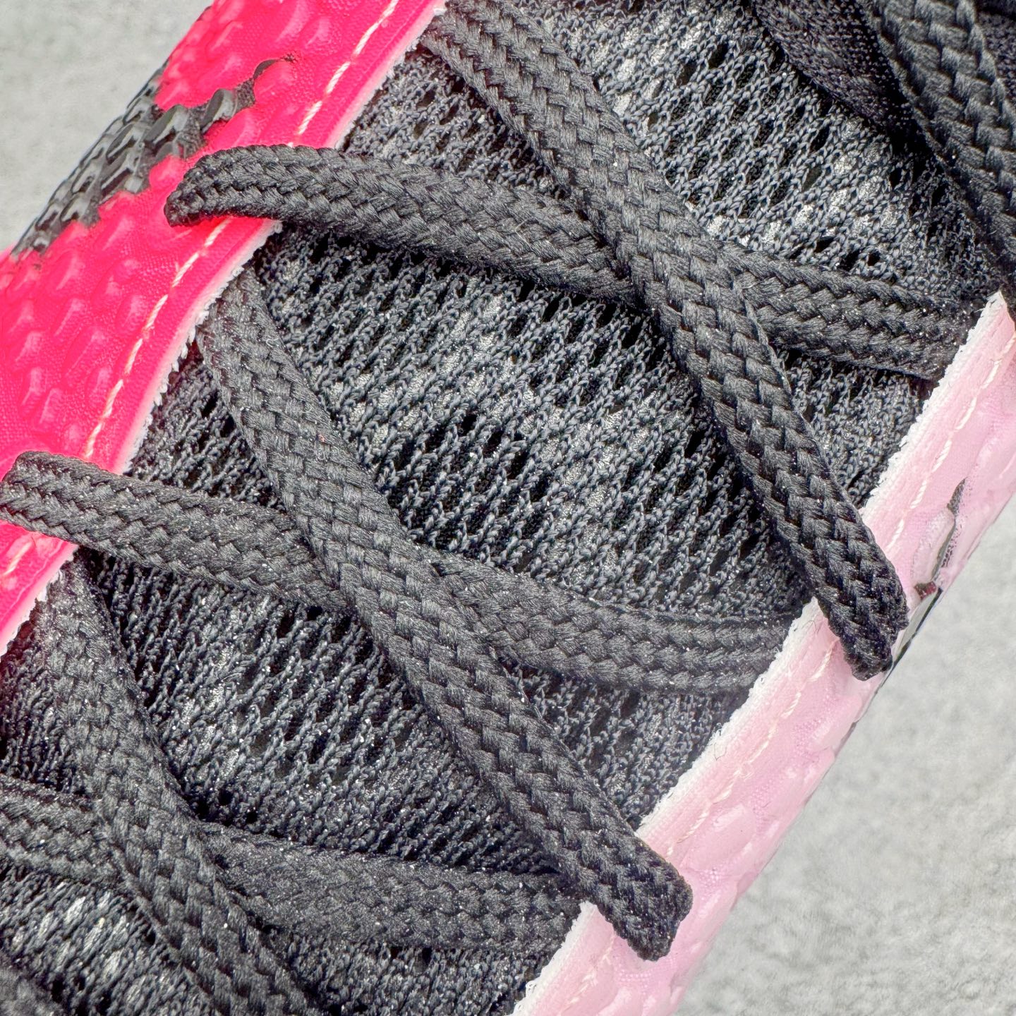 S2 Kobe6  前掌Zoom Turbo 气垫 后掌EVA缓震 低筒 球鞋 籃球鞋 實戰鞋 真碳板 男鞋 波鞋 粉红鸳鸯 IQ9317-001