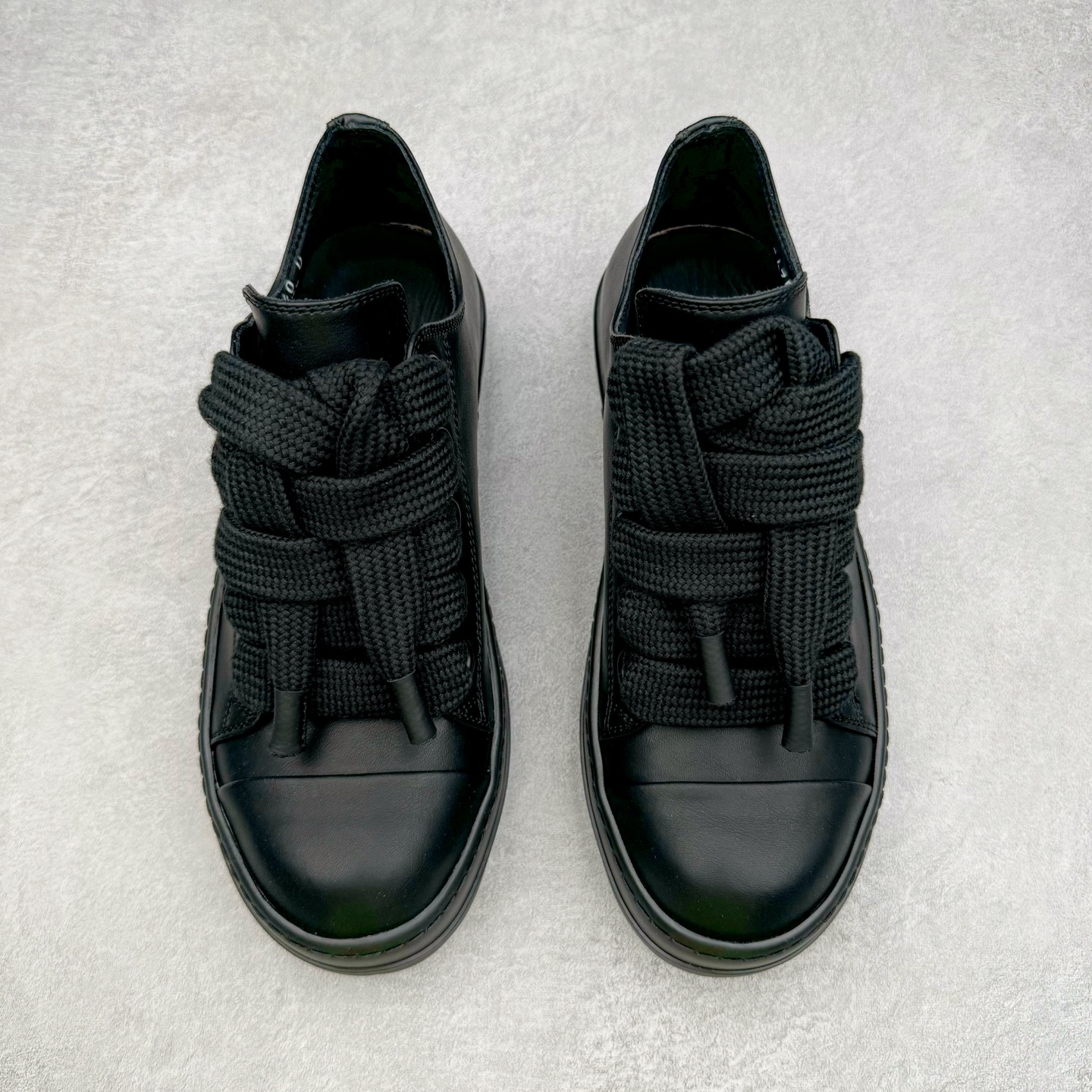  RICK OWENS DRKSHDW RO 圆头 低筒  板鞋 休闲鞋 波鞋 男鞋 女鞋  牛皮五孔 黑色 RU02E1893LCOW2-09ALL