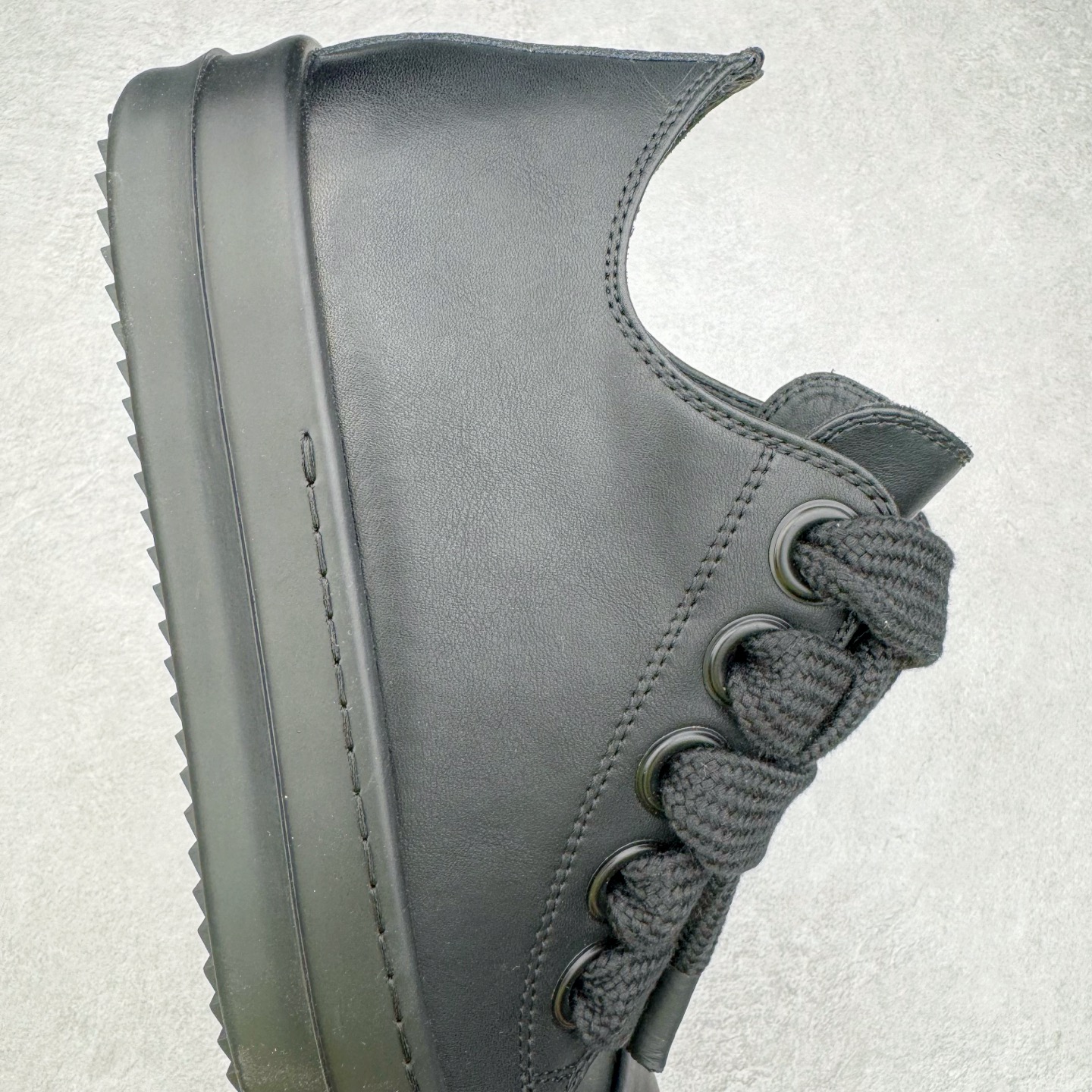  RICK OWENS DRKSHDW RO 圆头 低筒  板鞋 休闲鞋 波鞋 男鞋 女鞋  牛皮五孔 黑色 RU02E1893LCOW2-09ALL