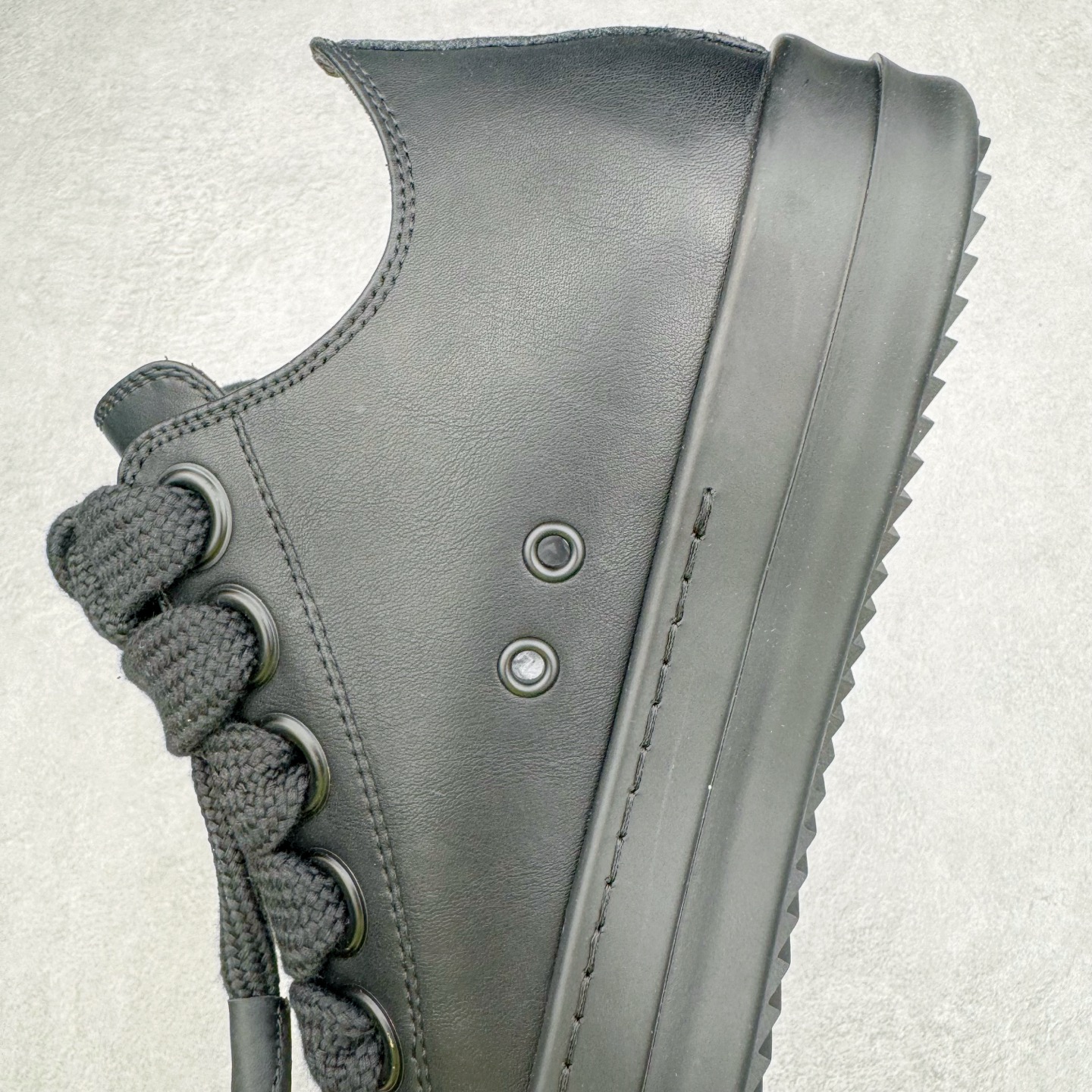  RICK OWENS DRKSHDW RO 圆头 低筒  板鞋 休闲鞋 波鞋 男鞋 女鞋  牛皮五孔 黑色 RU02E1893LCOW2-09ALL