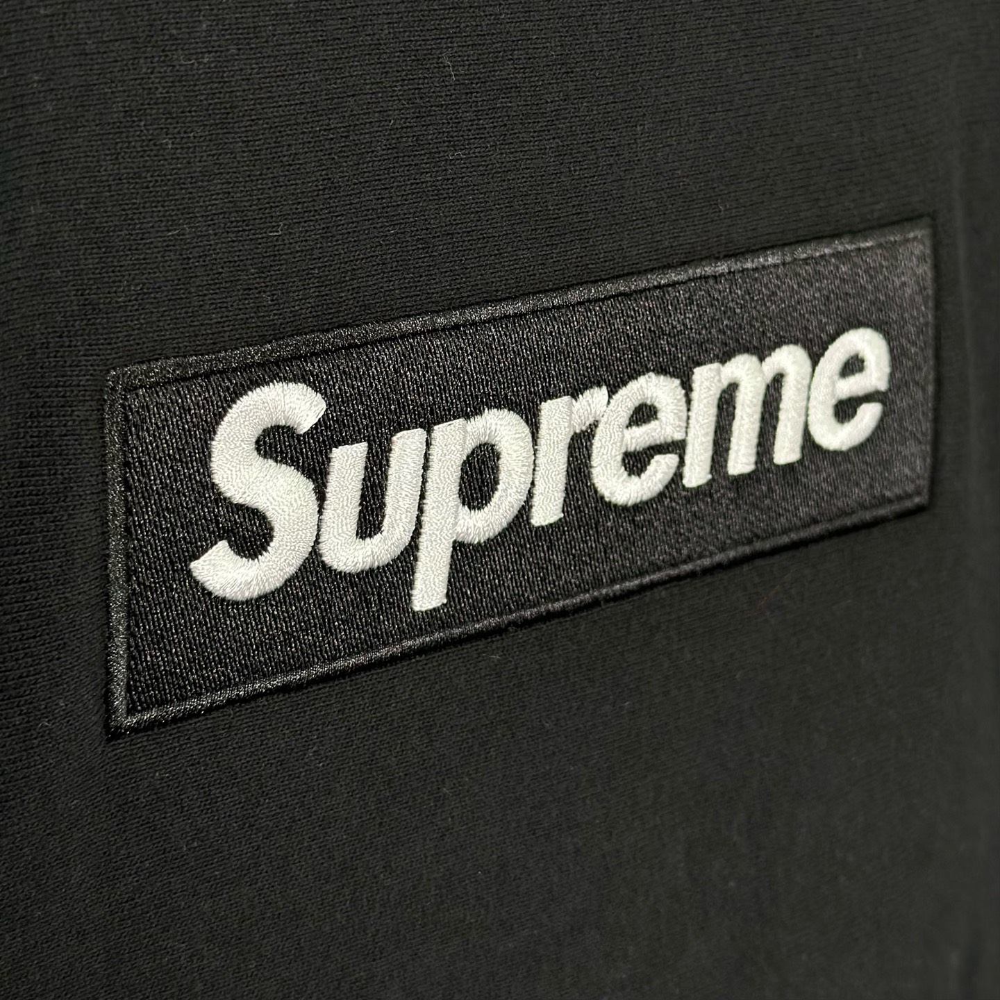 Supreme FW25 WEEK15 Box Logo Hooded Sweatshirt 刺绣标志 logo 袋鼠口 连帽 加绒 卫衣 男女同款 黑色 SUP-FW25-094