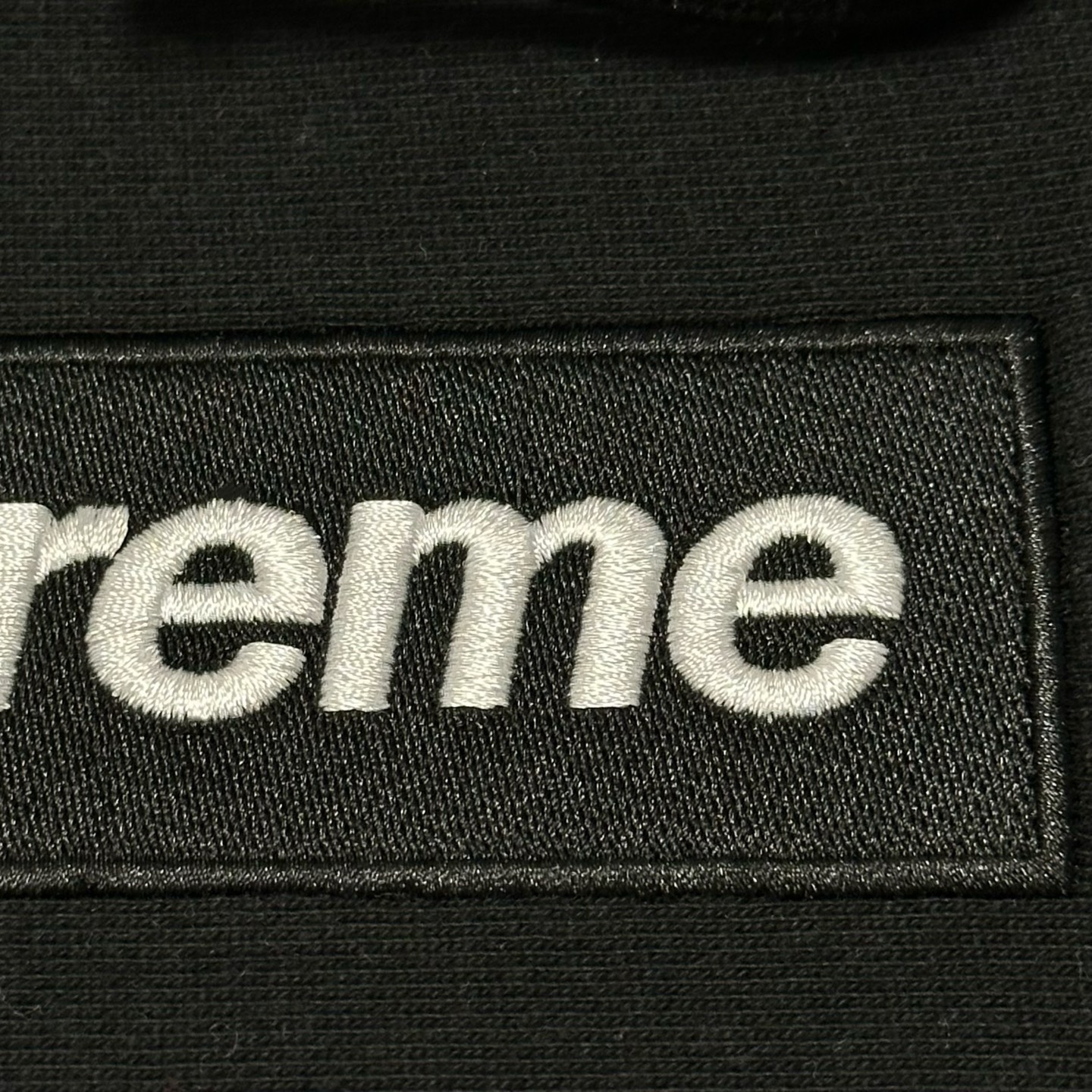 Supreme FW25 WEEK15 Box Logo Hooded Sweatshirt 刺绣标志 logo 袋鼠口 连帽 加绒 卫衣 男女同款 黑色 SUP-FW25-094