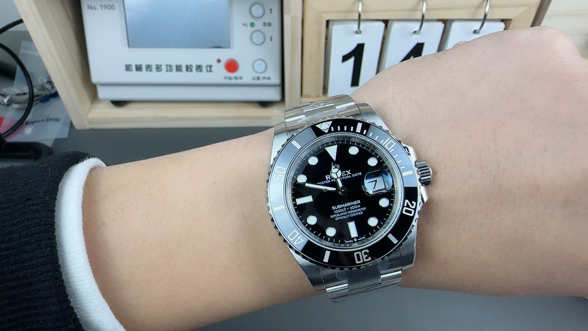 VS ROLEX  勞力士  自動機械機芯  防水 男表瑞表41mm 蚝式鋼表殼 蚝式鋼表帶 3235机芯 黑水鬼