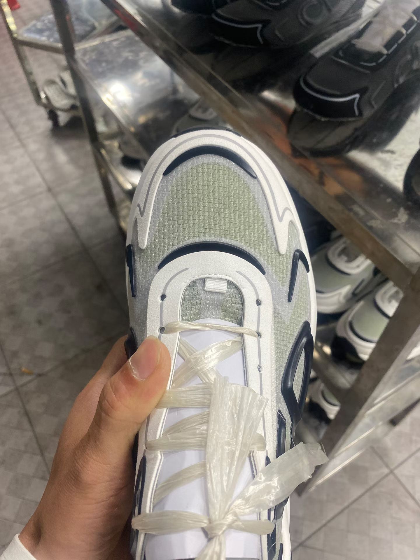 佛山顶规 Dior 迪奥 B30 网眼织物  低筒 休闲鞋 运动鞋 板鞋 男鞋 女鞋 C5  网面 白色 黑色 3SN342ABF-H014 H968