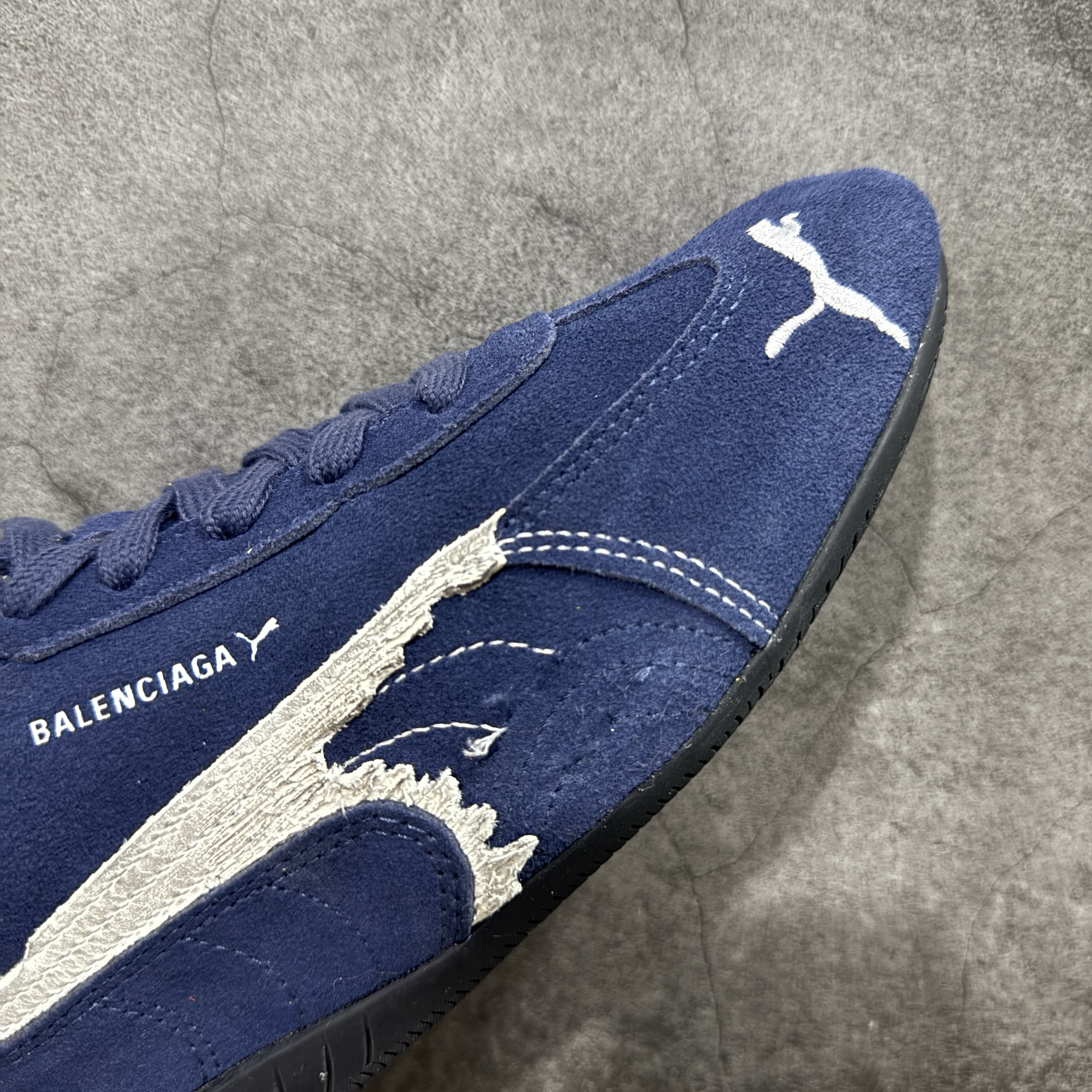 Balenciaga The Open Product x Puma Speedcat  巴黎世家 低筒 做旧 系带 二层绒面皮防滑耐磨 低筒 舒适时尚 赛车 跑步鞋 休闲鞋 波鞋 蓝色 406519 04