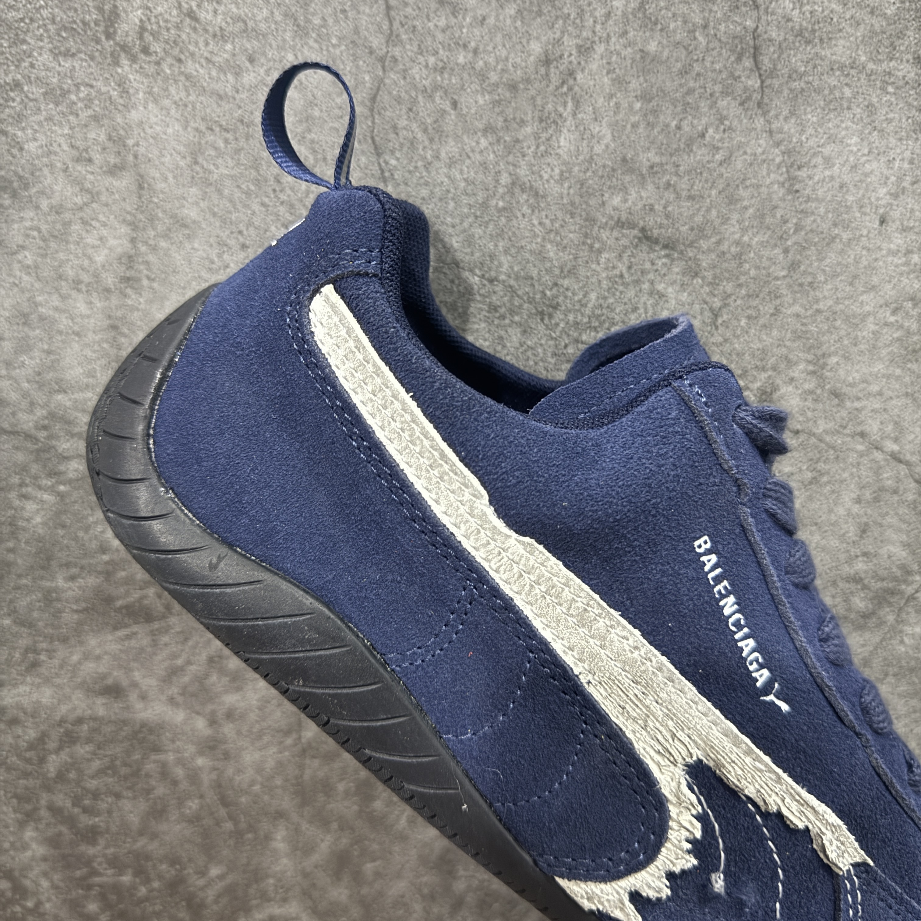 Balenciaga The Open Product x Puma Speedcat  巴黎世家 低筒 做旧 系带 二层绒面皮防滑耐磨 低筒 舒适时尚 赛车 跑步鞋 休闲鞋 波鞋 蓝色 406519 04