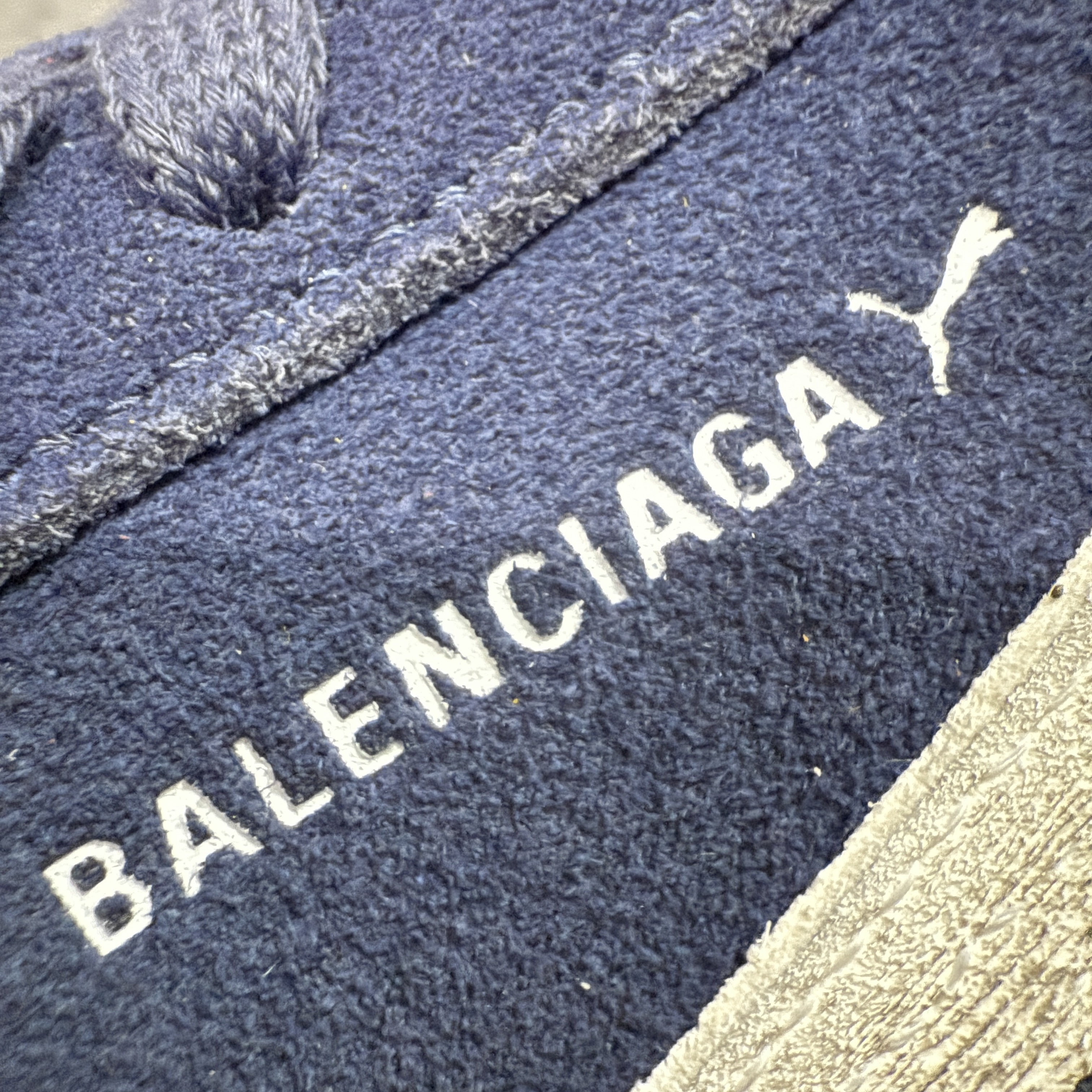 Balenciaga The Open Product x Puma Speedcat  巴黎世家 低筒 做旧 系带 二层绒面皮防滑耐磨 低筒 舒适时尚 赛车 跑步鞋 休闲鞋 波鞋 蓝色 406519 04