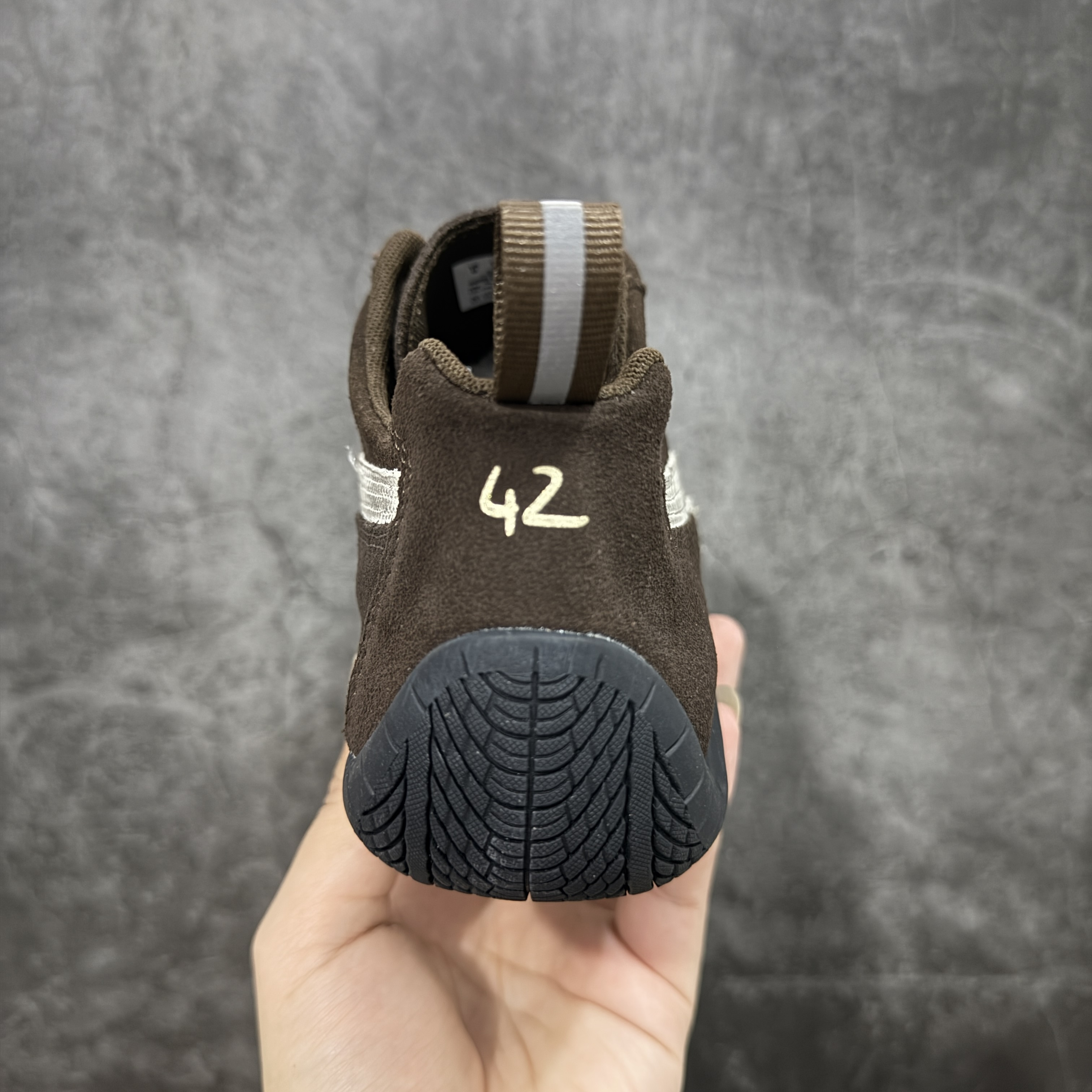 Balenciaga The Open Product x Puma Speedcat  巴黎世家 低筒 做旧 系带 二层绒面皮防滑耐磨 低筒 舒适时尚 赛车 跑步鞋 休闲鞋 波鞋 棕色 406519 05