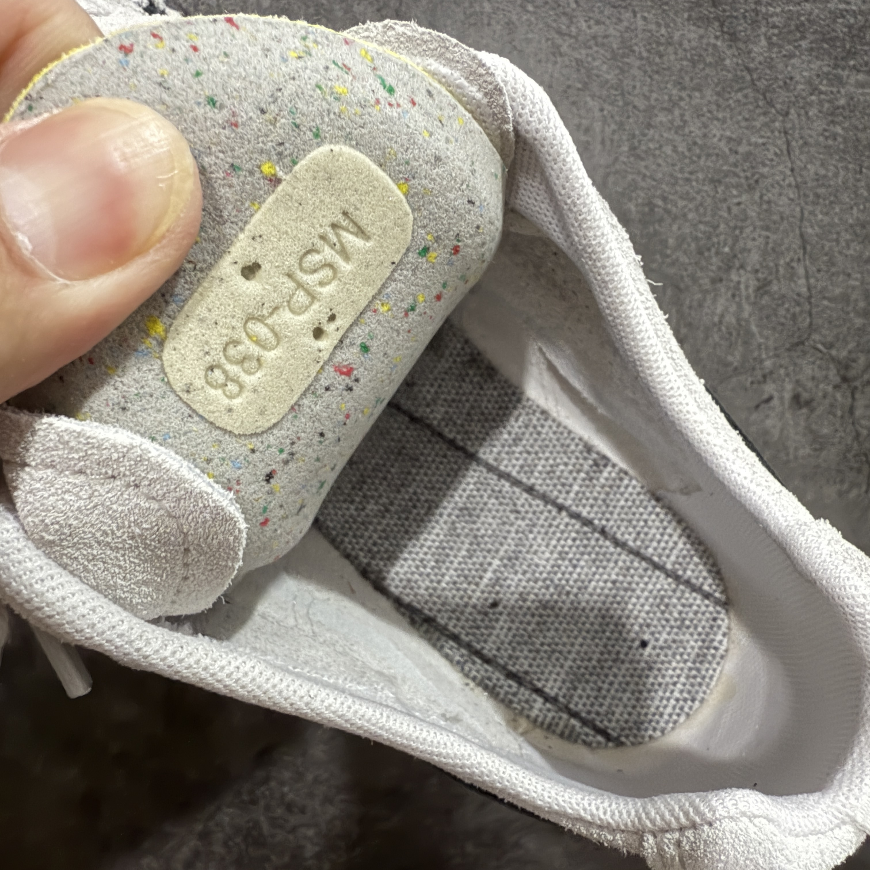 Balenciaga The Open Product x Puma Speedcat  巴黎世家 低筒 做旧 系带 二层绒面皮防滑耐磨 低筒 舒适时尚 赛车 跑步鞋 休闲鞋 波鞋 白色 406519 02