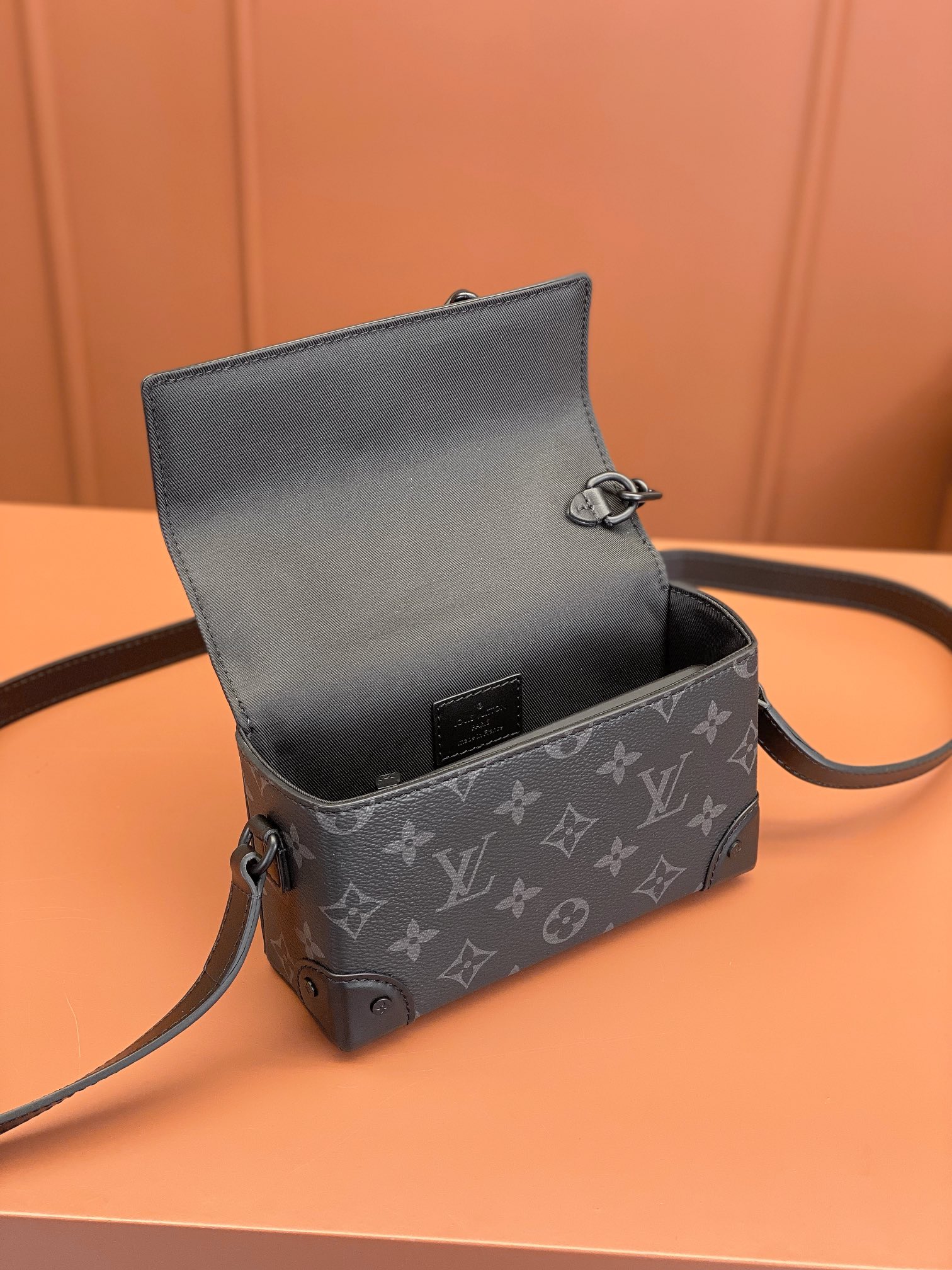  特级 LOUIS VUITTON Steamer 全钢五金 经典老花 印花 锁扣 涂层帆布 邮差包 手提包 单肩包 斜挎包 黑色   M81783