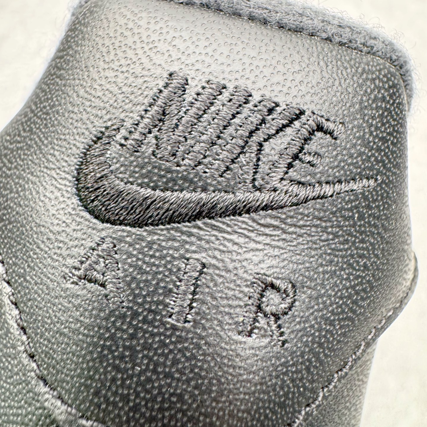 Supreme Air Force 1 Low  空军一号 低筒 休闲鞋 板鞋 男鞋 女鞋 波鞋  黑白 CU9225-002 