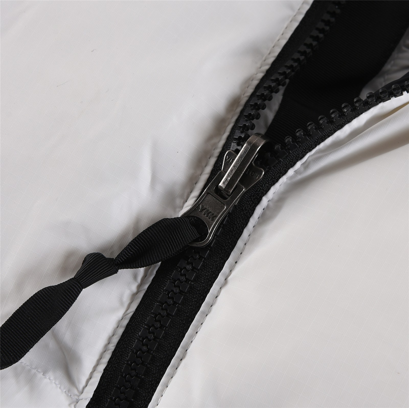 The North Face 1996  防水 防風 保暖長袖 外套 風摟 男款 女款 700羽绒  马甲 