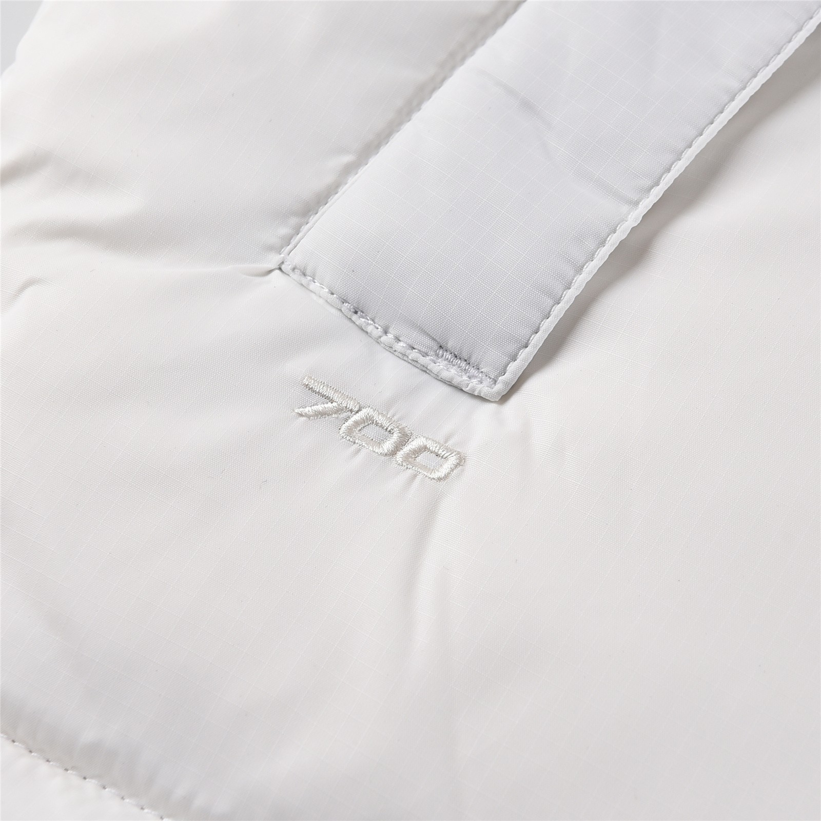 The North Face 1996  防水 防風 保暖長袖 外套 風摟 男款 女款 700羽绒  马甲 