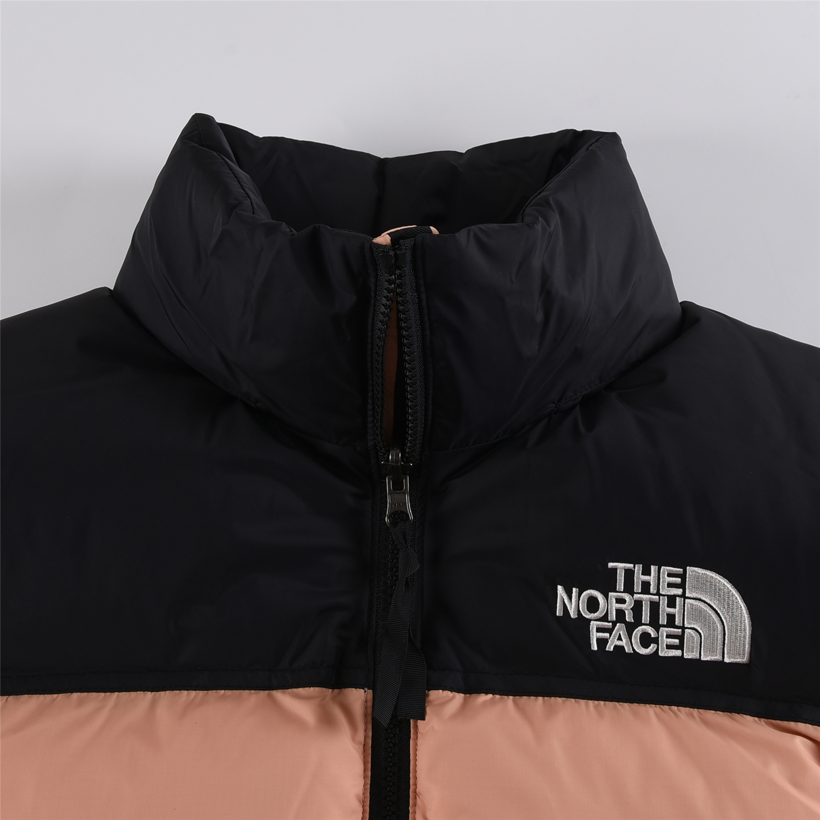 The North Face 1996  防水 防風 保暖長袖 外套 風摟 男款 女款 700羽绒  马甲 