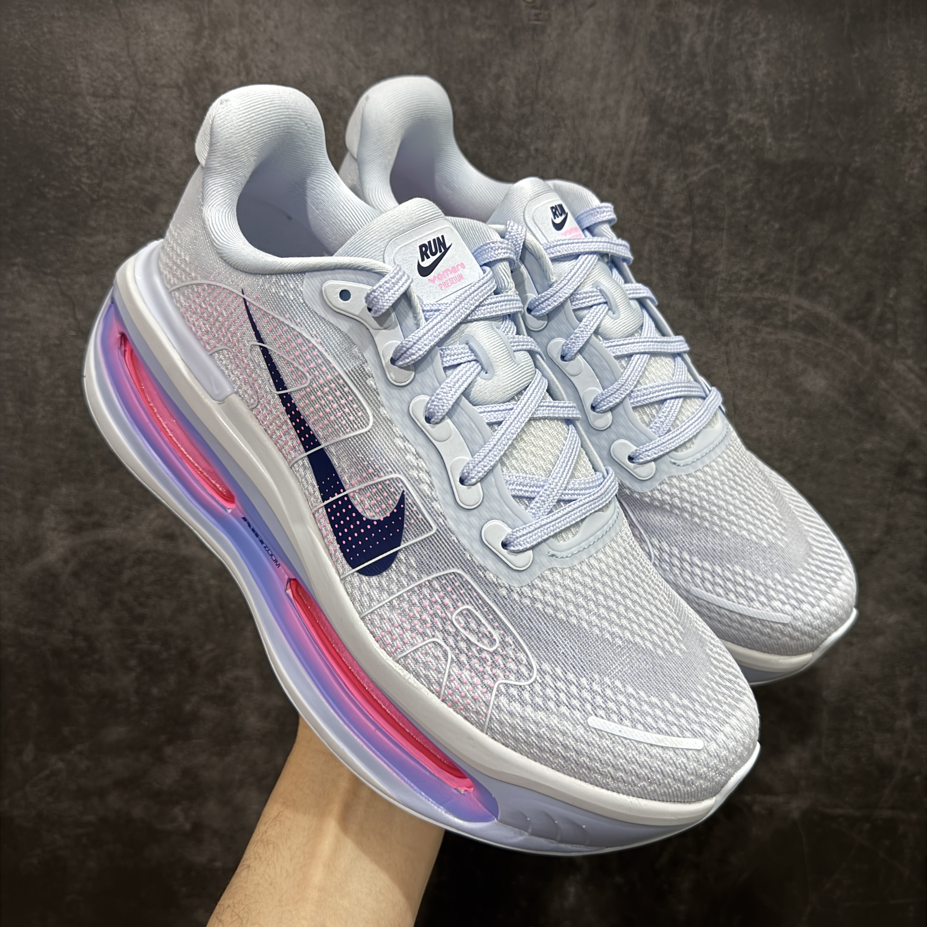 Nike Vomero Premium 低筒 超临界发泡 气垫 百搭舒适耐磨  休闲跑步鞋 男款 紫粉 HM5973-400