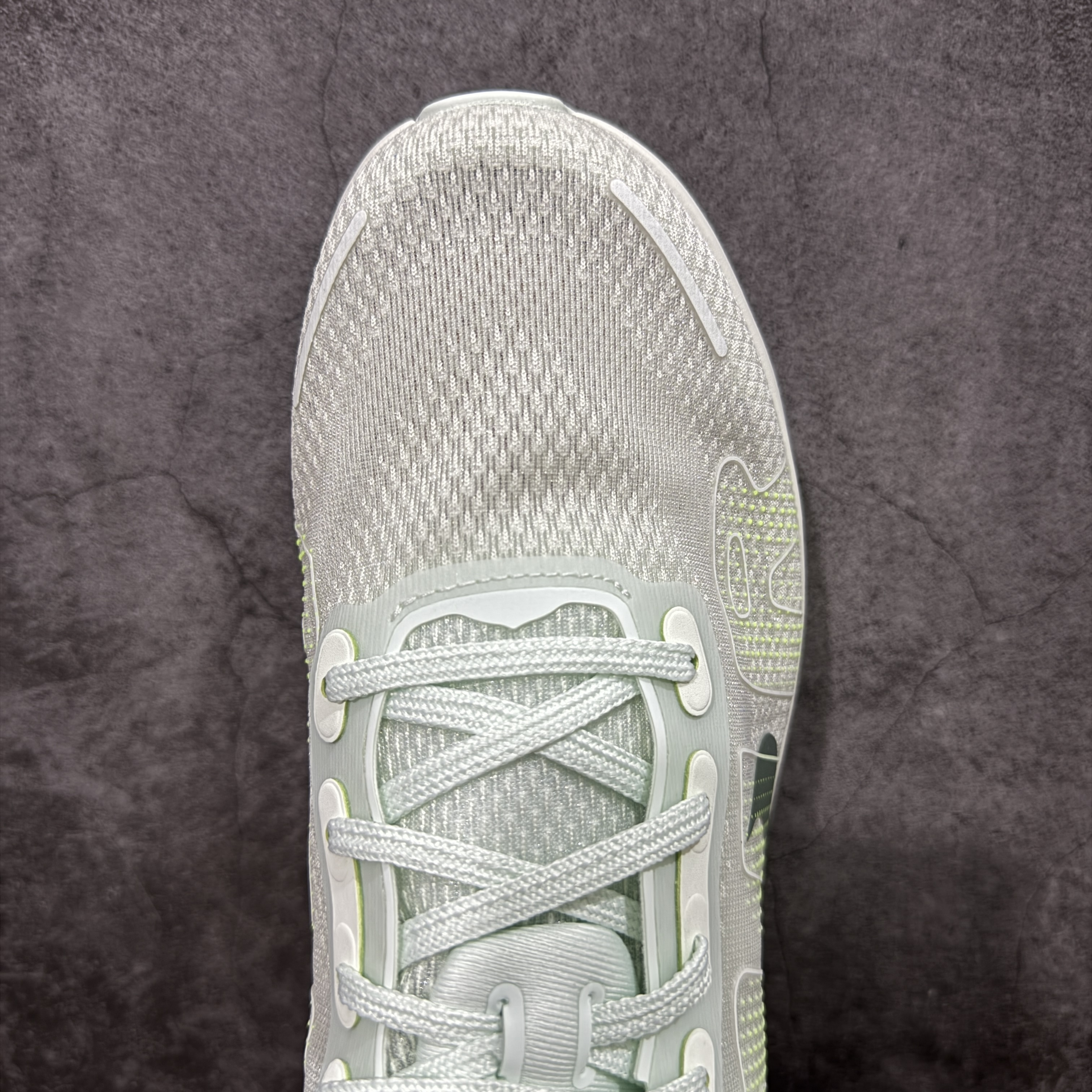 Nike Vomero Premium 低筒 超临界发泡 气垫 百搭舒适耐磨  休闲跑步鞋 男款 青绿 HQ2050-300