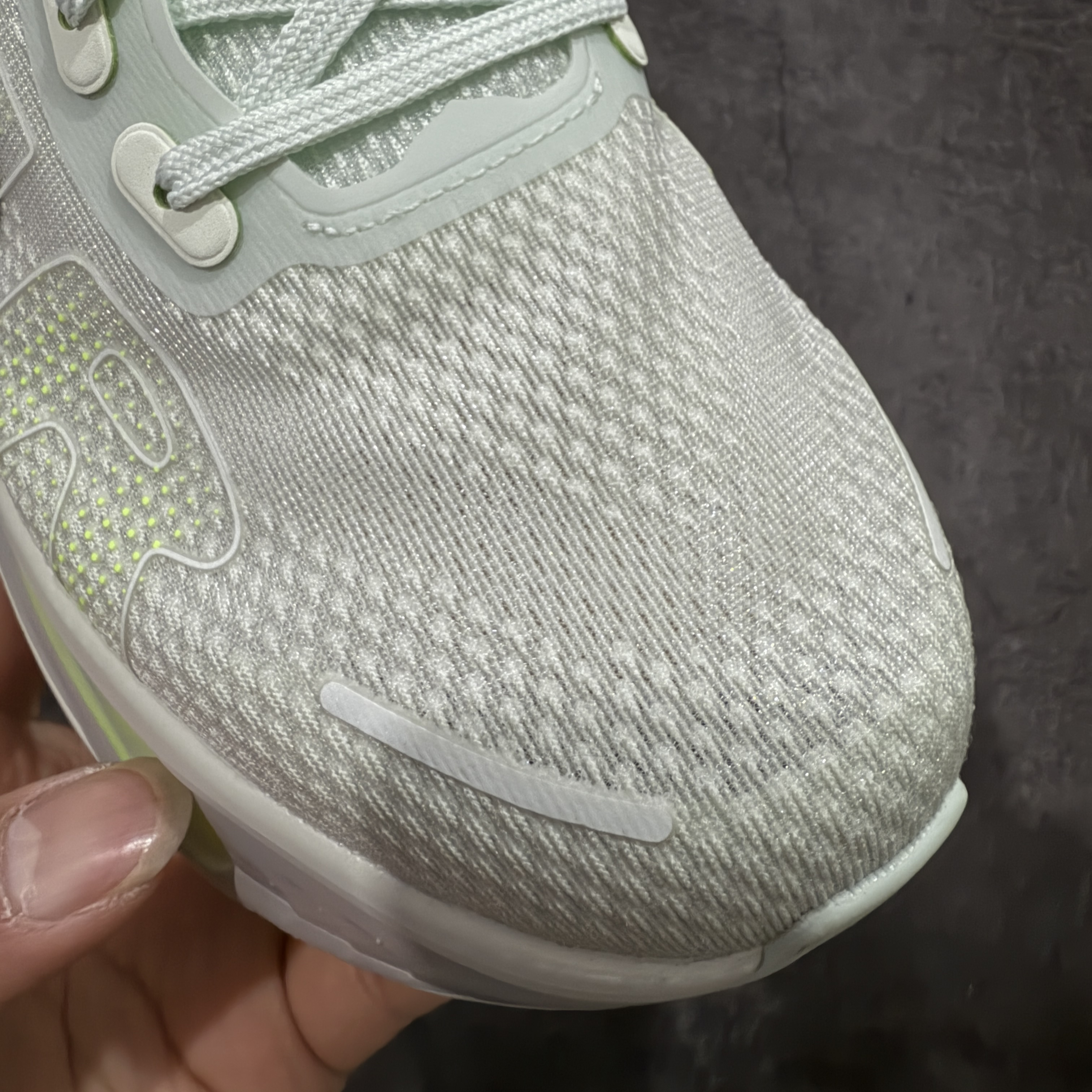 Nike Vomero Premium 低筒 超临界发泡 气垫 百搭舒适耐磨  休闲跑步鞋 男款 青绿 HQ2050-300