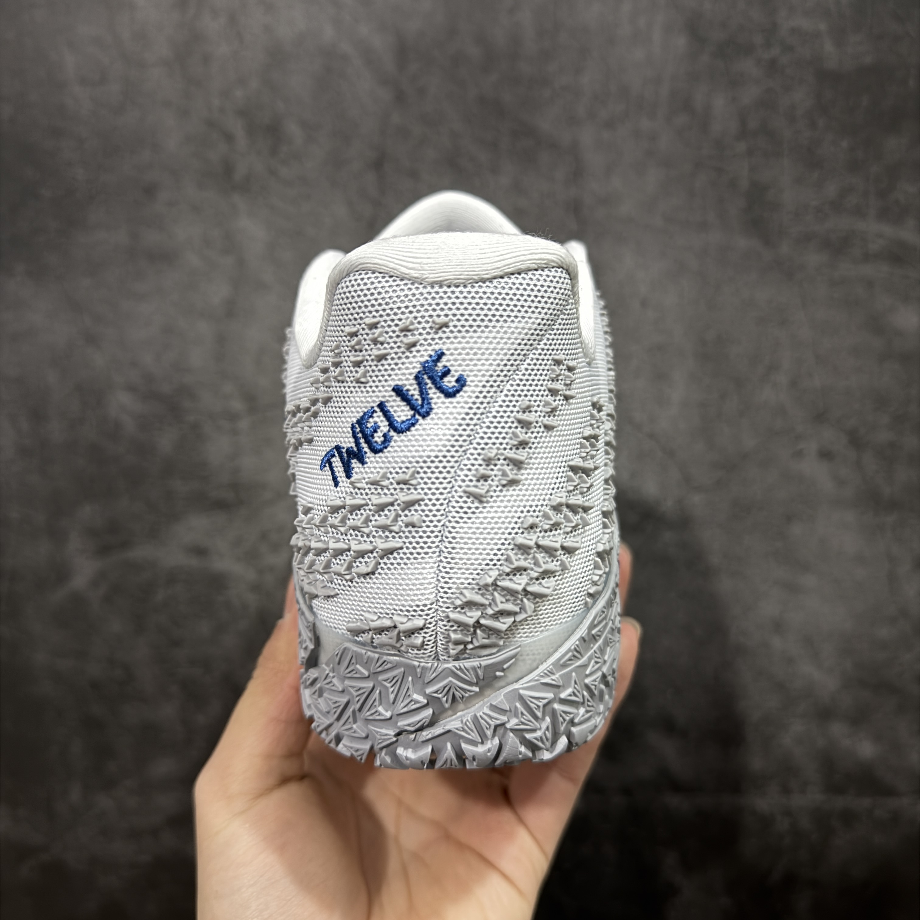 XO Nike Zoom JA3 三代 低筒 前後氣墊 耐磨透氣 實戰籃球鞋 波鞋 球鞋 男鞋 波鞋 灰色 IH0797-100