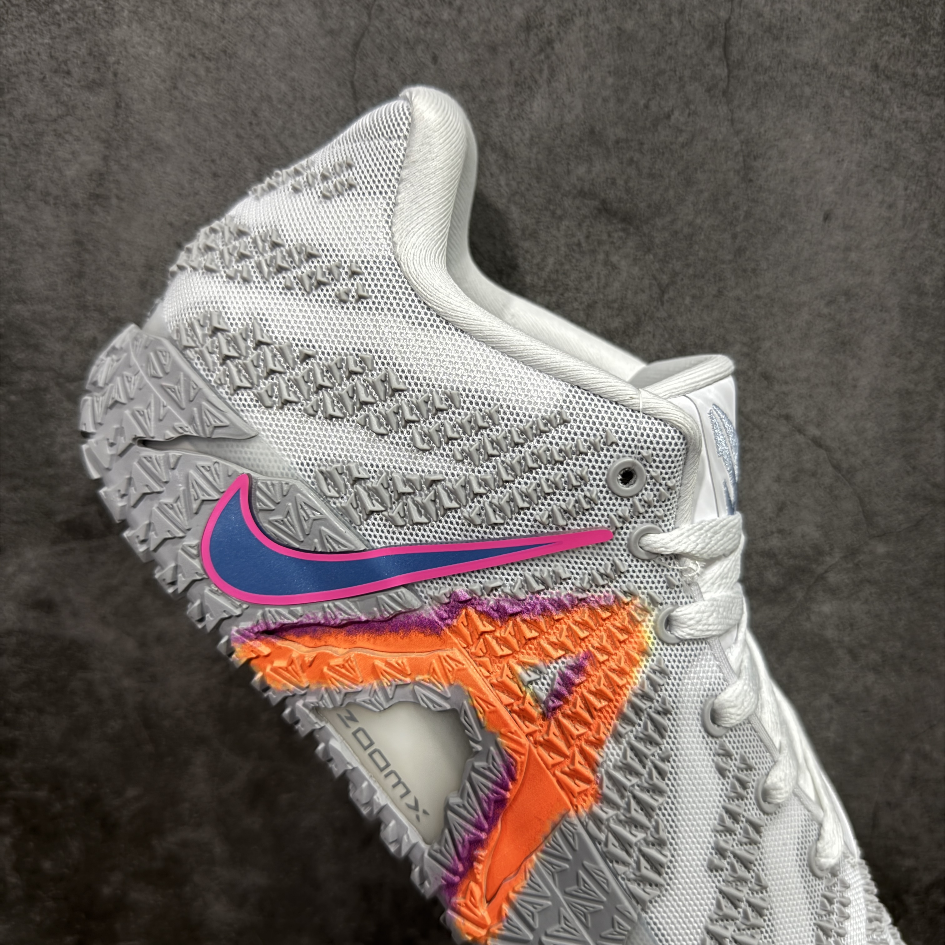 XO Nike Zoom JA3 三代 低筒 前後氣墊 耐磨透氣 實戰籃球鞋 波鞋 球鞋 男鞋 波鞋 灰色 IH0797-100